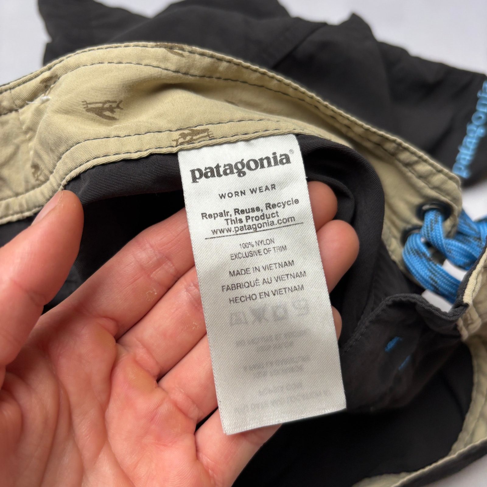 Patagonia Patagonia Wavefarer 8.5" Boardshorts Men's 30 Surf Swim Size US 30 / EU 46 - 7 Thumbnail