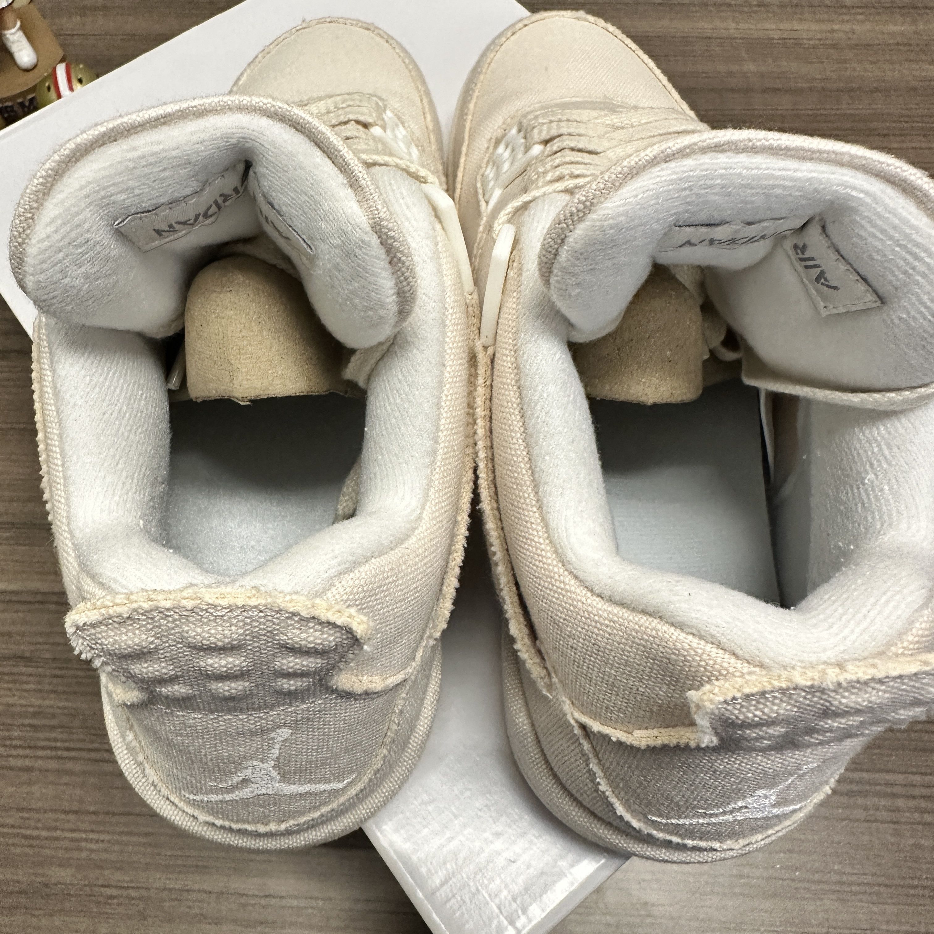 Jordan Brand Nike Air Jordan 4 Retro Blank Canvas Women's US 9 Size US 9 / IT 39 - 6 Thumbnail