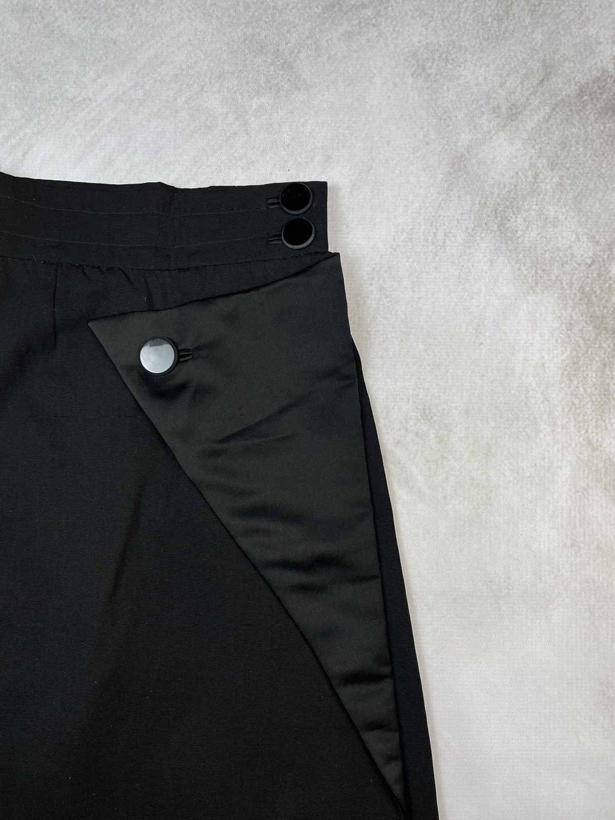 Yves Saint Laurent Fall 1988 Saint Laurent Rive Gauche 'Le Smoking' Skirt Size 23" - 4 Thumbnail