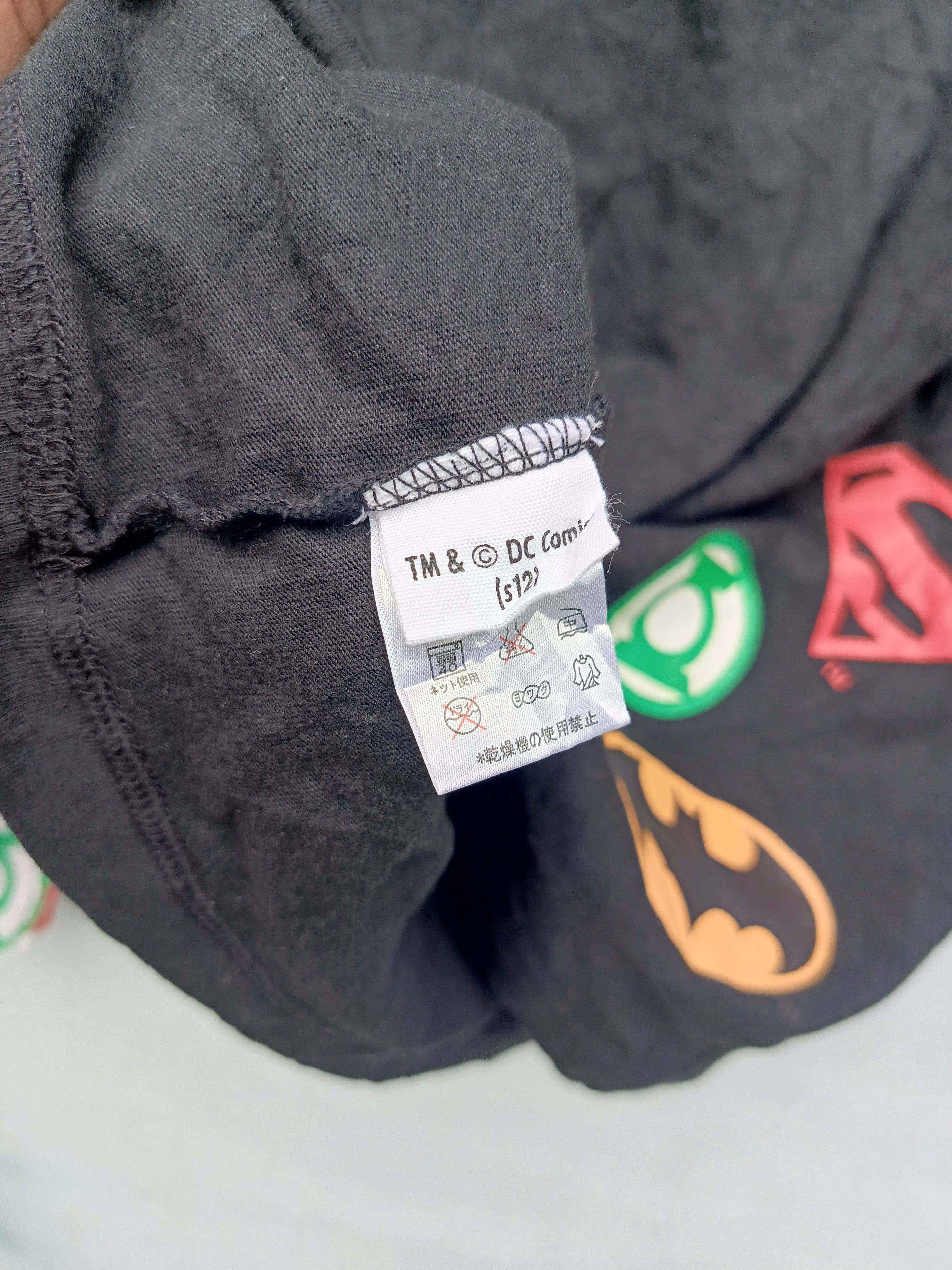 DC Comics Batman baby doll earth's heroes long sleeve tshirt Size US M / EU 48-50 / 2 - 7 Thumbnail