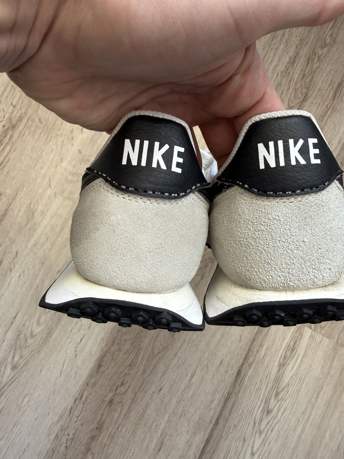 Nike Nike Waffle Trainer 2 WhiteBlack US 9.5 UK 8.5 Classic Retro Size US 9.5 / EU 42-43 - 11 Thumbnail