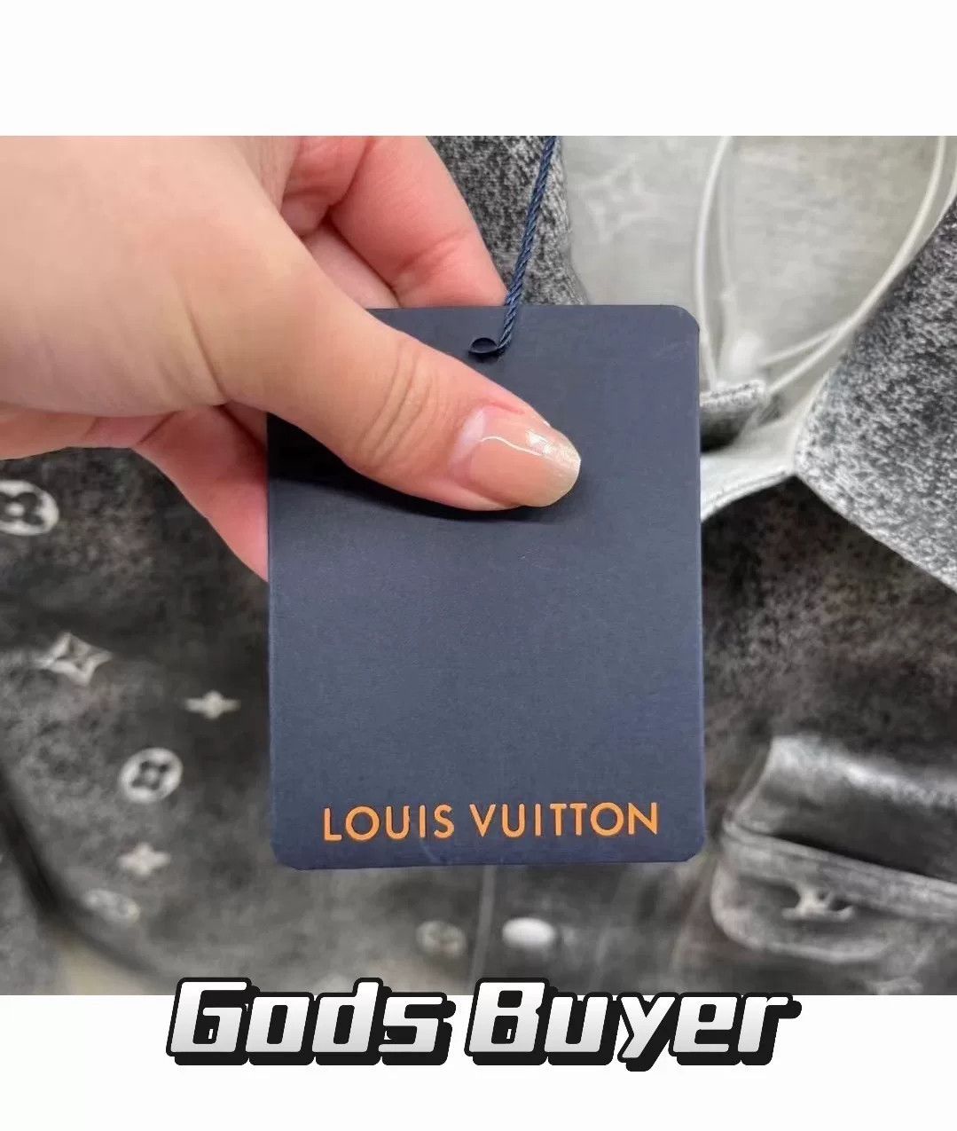 Louis Vuitton louis vuitton starry gradient denim shirt Size US L / EU 52-54 / 3 - 5 Thumbnail
