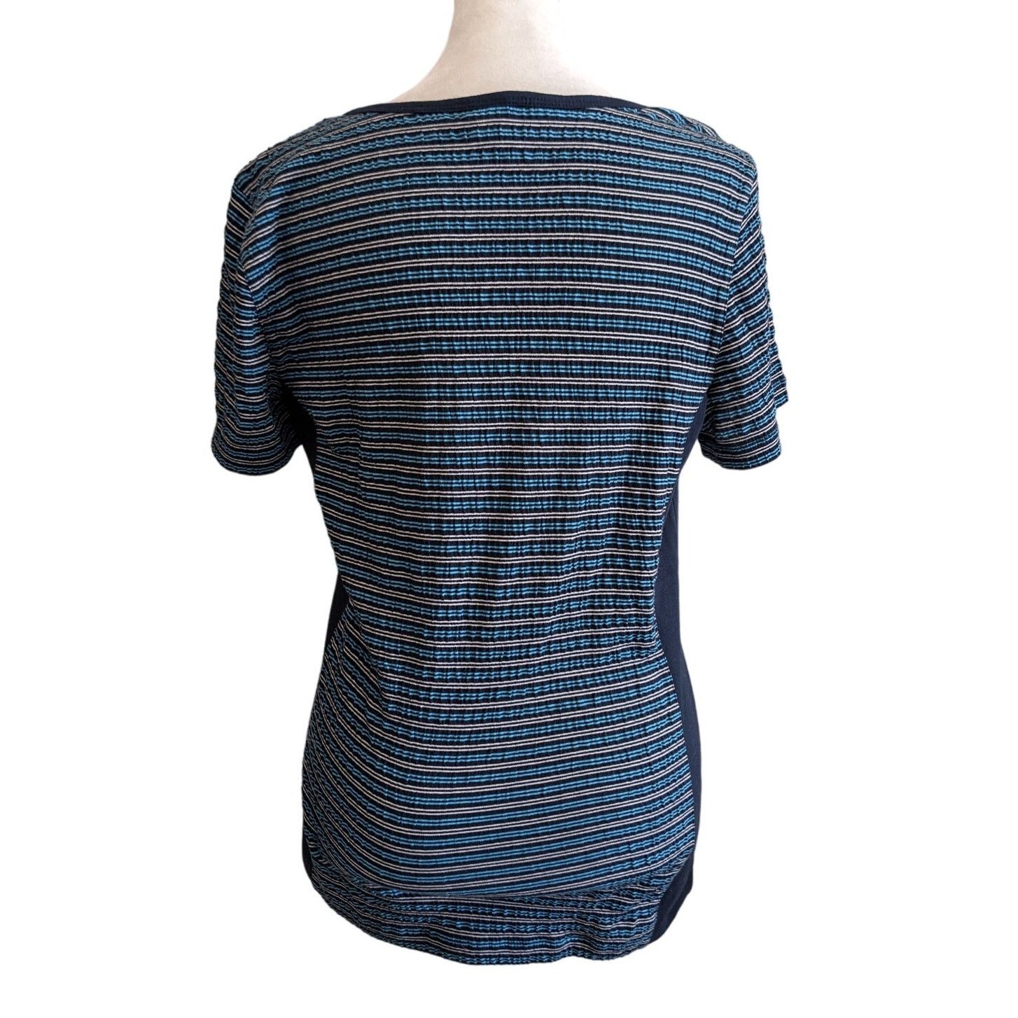 Eddie Bauer Eddie Bauer Blue Knit Double Striped Tshirt Medium Size M / US 6-8 / IT 42-44 - 2 Thumbnail