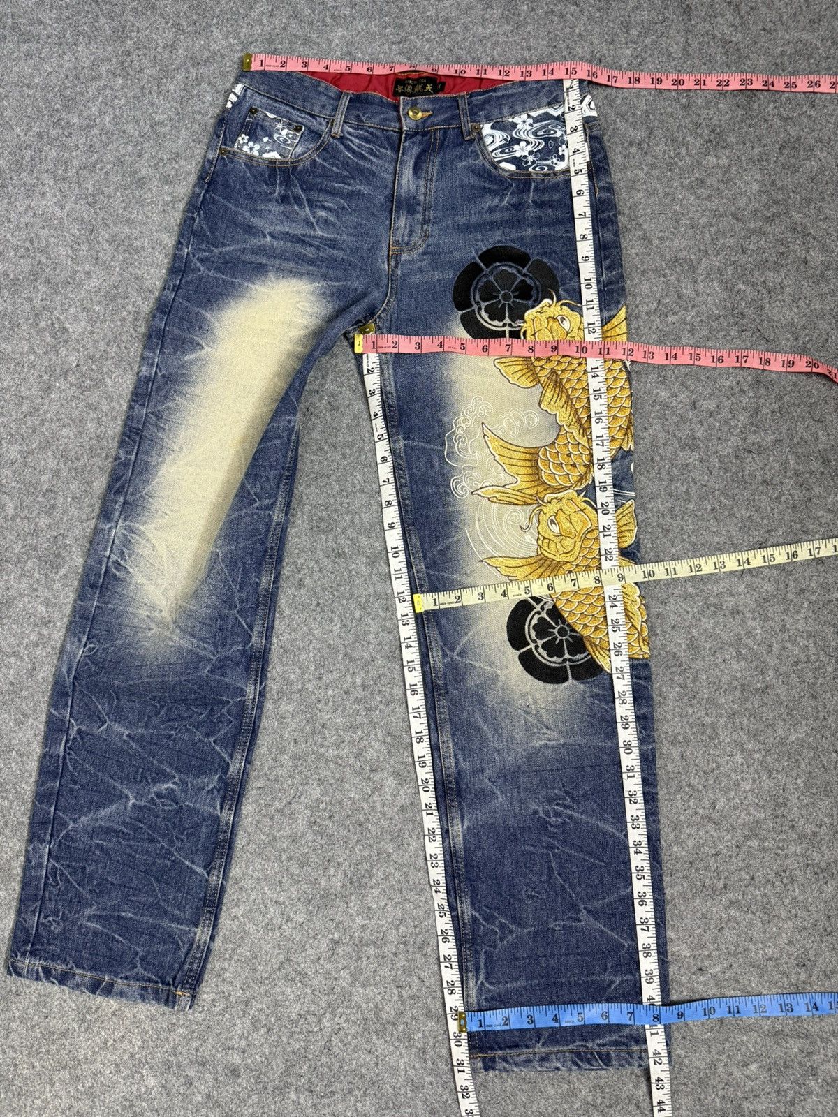 Karakuri Tamashii A4 Double Gold Koi Fish Embroidered Denim Size US 31 - 18 Thumbnail
