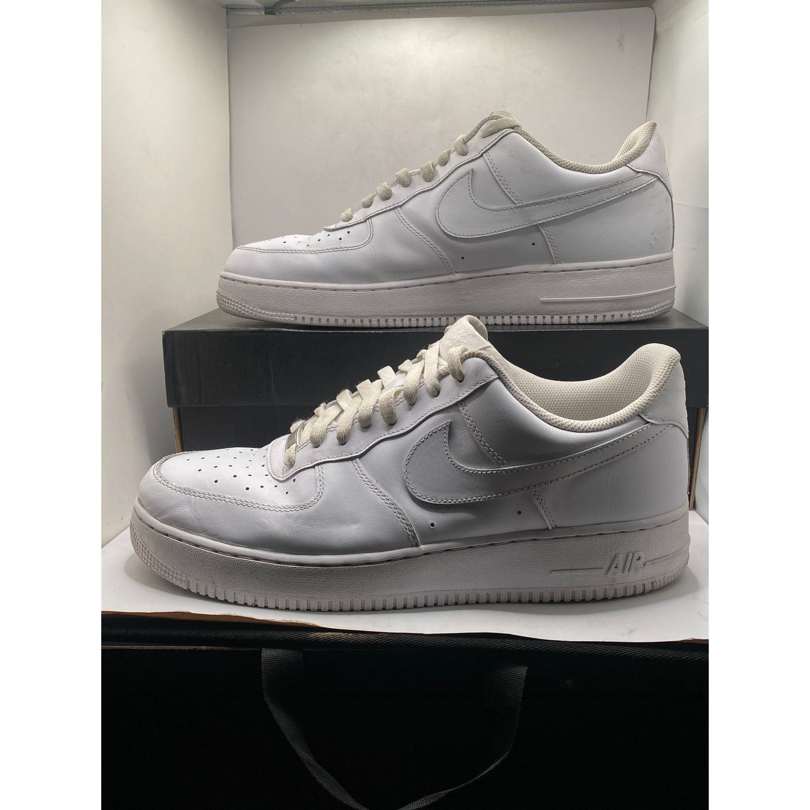 Nike Air Force 1 '07 FlyEase Sneaker (Men) Nike Size US13 Size US 13 / EU 46 - 3 Thumbnail