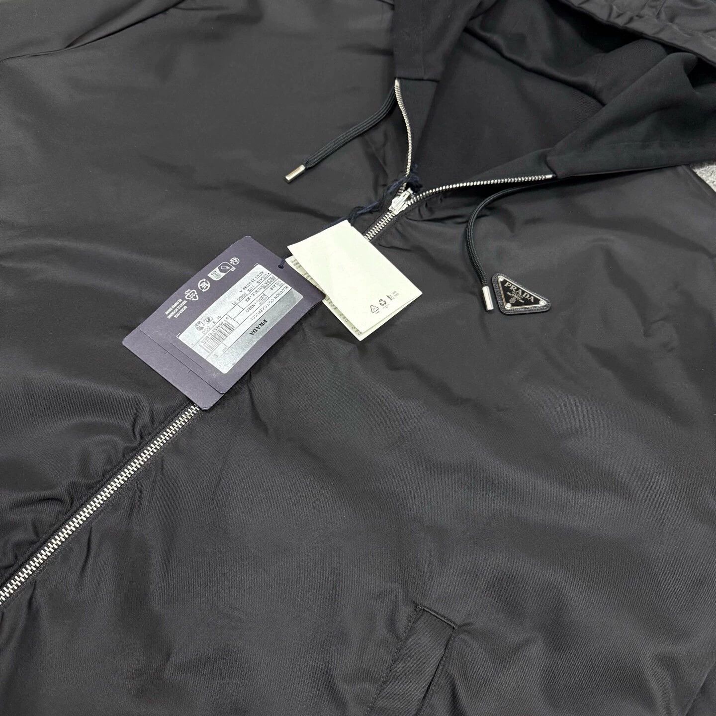 Prada Prada 24 Recycled Nylon Reversible Tri Logo Jacket S Size S / US 4 / IT 40 - 3 Thumbnail