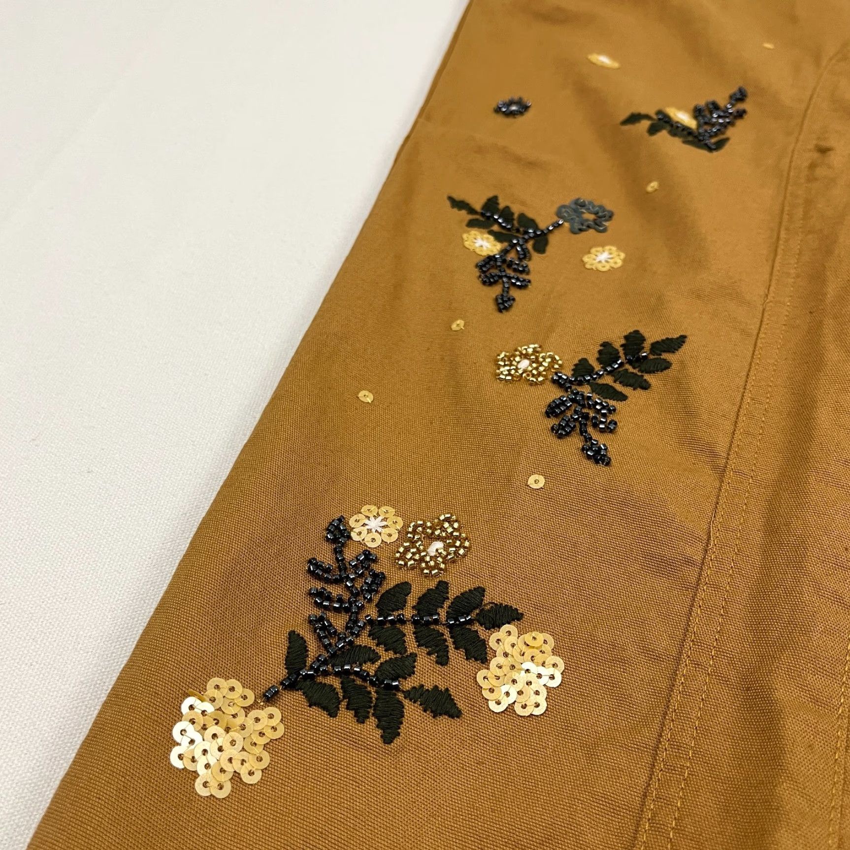 Anthropologie Anthropologie Pilcro Wanderer Pants Women Sz 30 W34 L29 Brown Floral Sequin Boho Size 30" / US 8 / IT 44 - 3 Thumbnail