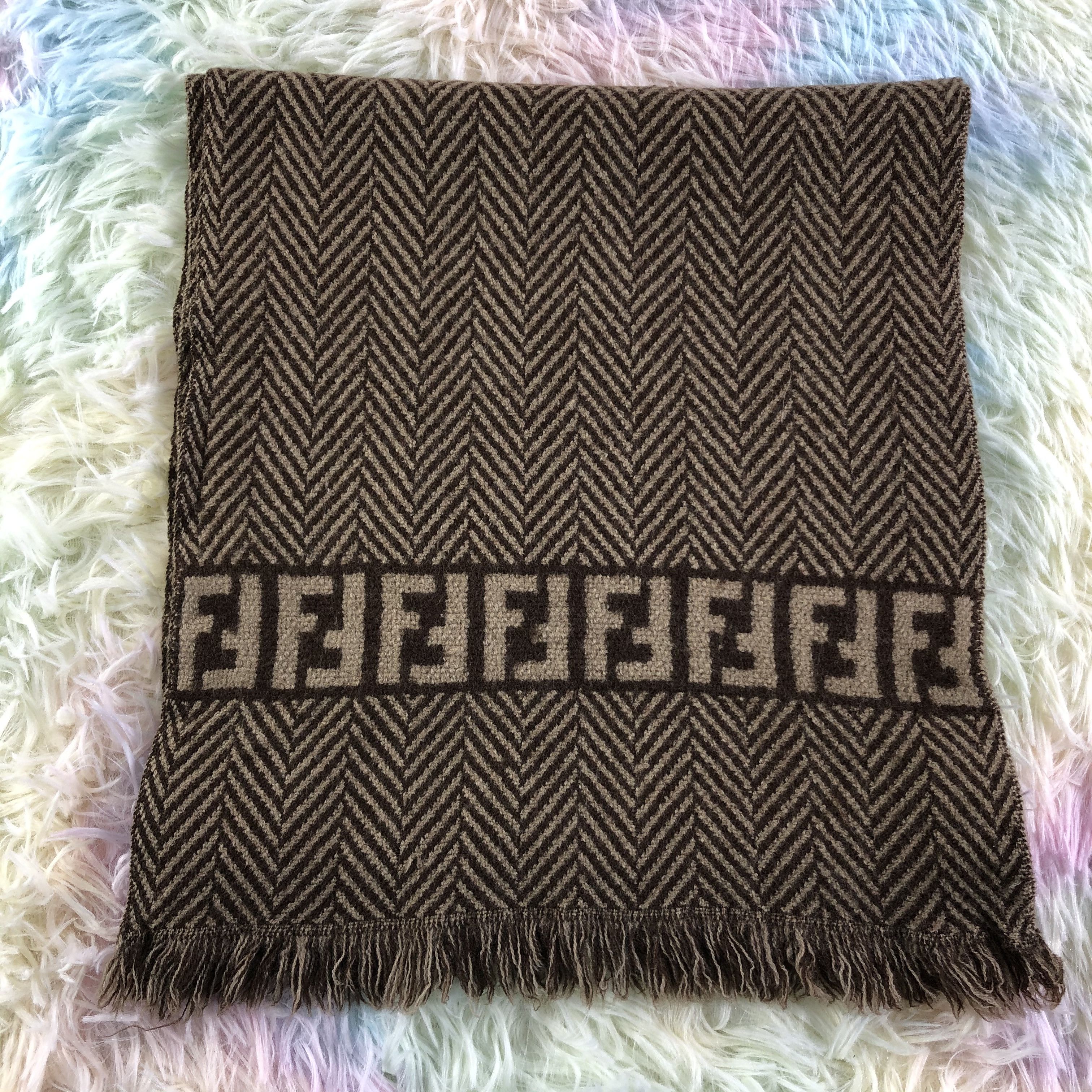 Vintage Fendi Scarf / Muffler / Neckwear Size ONE SIZE - 2 Thumbnail