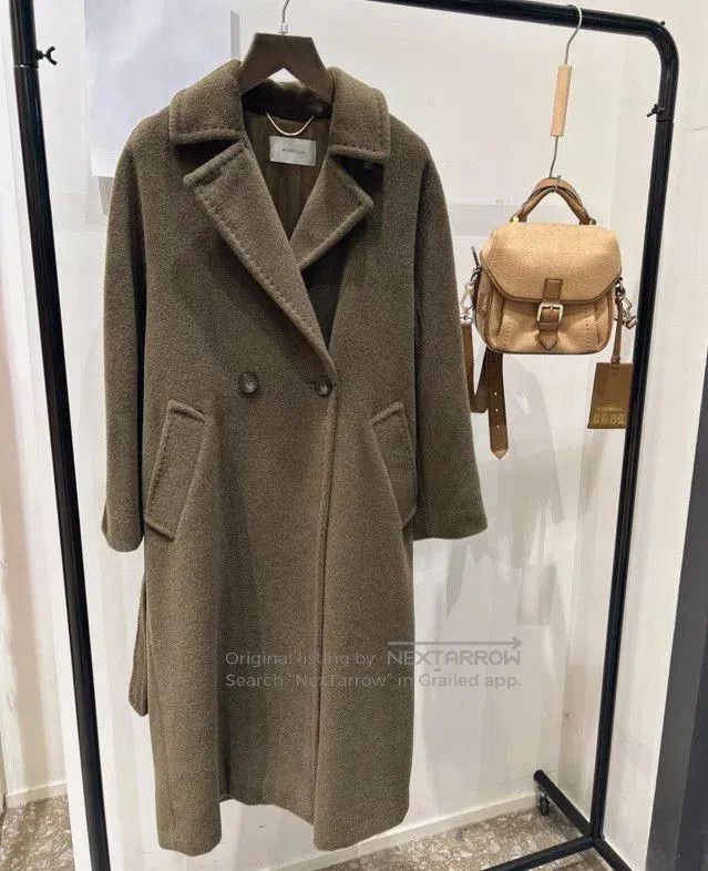 Other maxmara marella wool blend coat size 44. Size US L / EU 52-54 / 3 - 4 Thumbnail