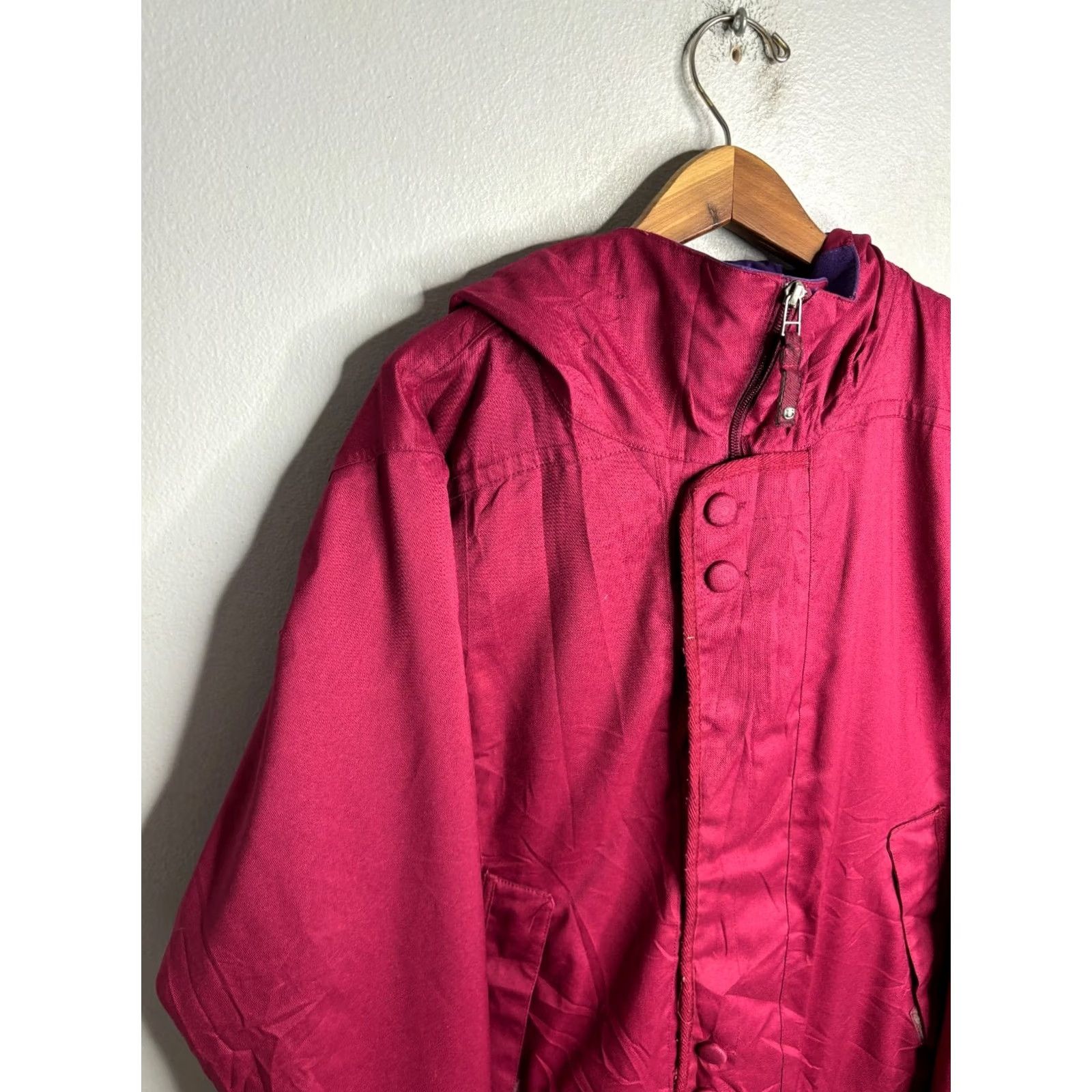 Burton Burton Jet Set Insulated Jacket Women XL Maroon Red Snowboard Winter Zip Hooded Pockets 8/10 Jacket Size XL / US 12-14 / IT 48-50 - 2 Thumbnail