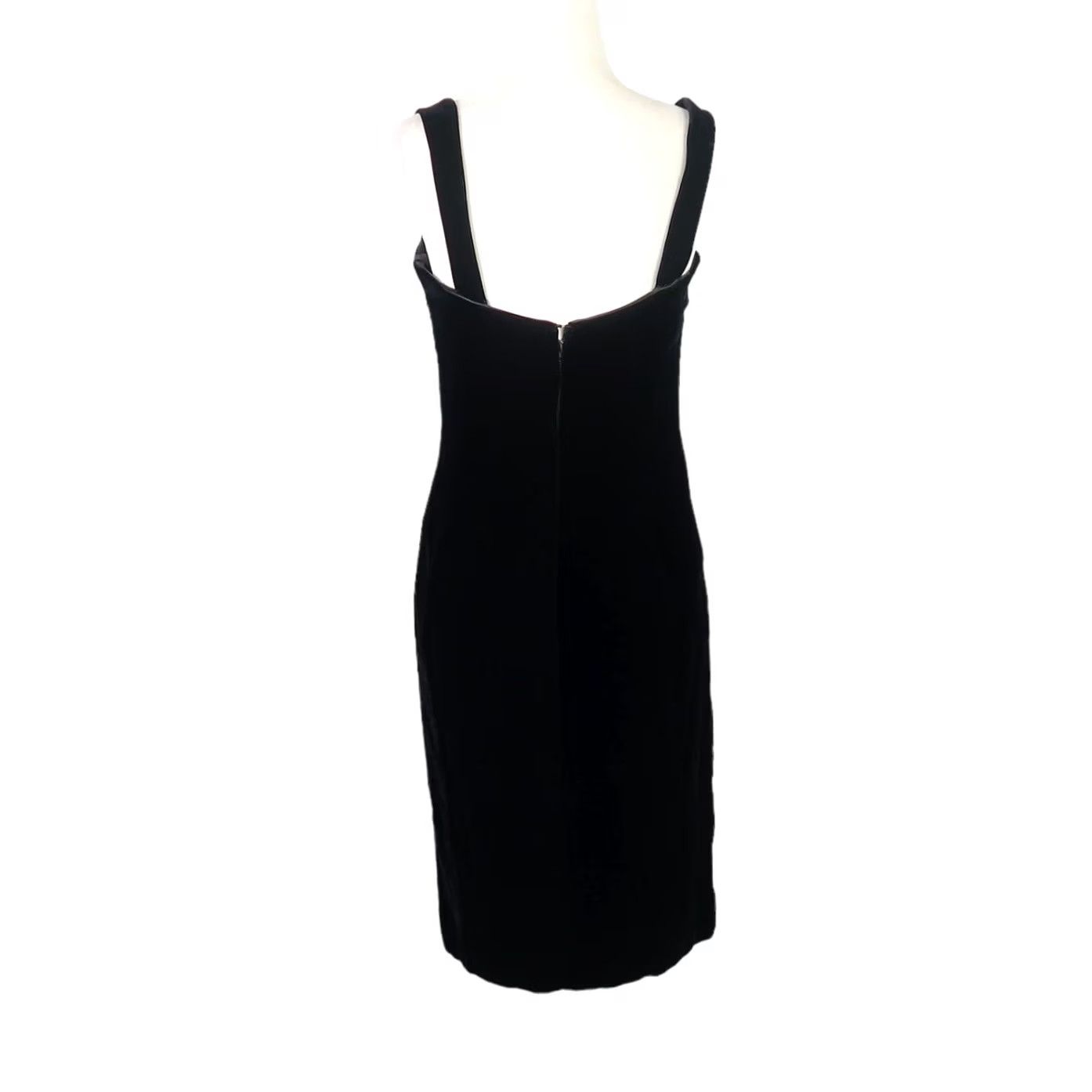 Vintage VINTAGE Victor Costa Black Velvet Kne e Length Sheath Cocktail Dress 6 Womens Sleeveless Zip Back 90s 80s Party Formal Size M / US 6-8 / IT 42-44 - 4 Thumbnail