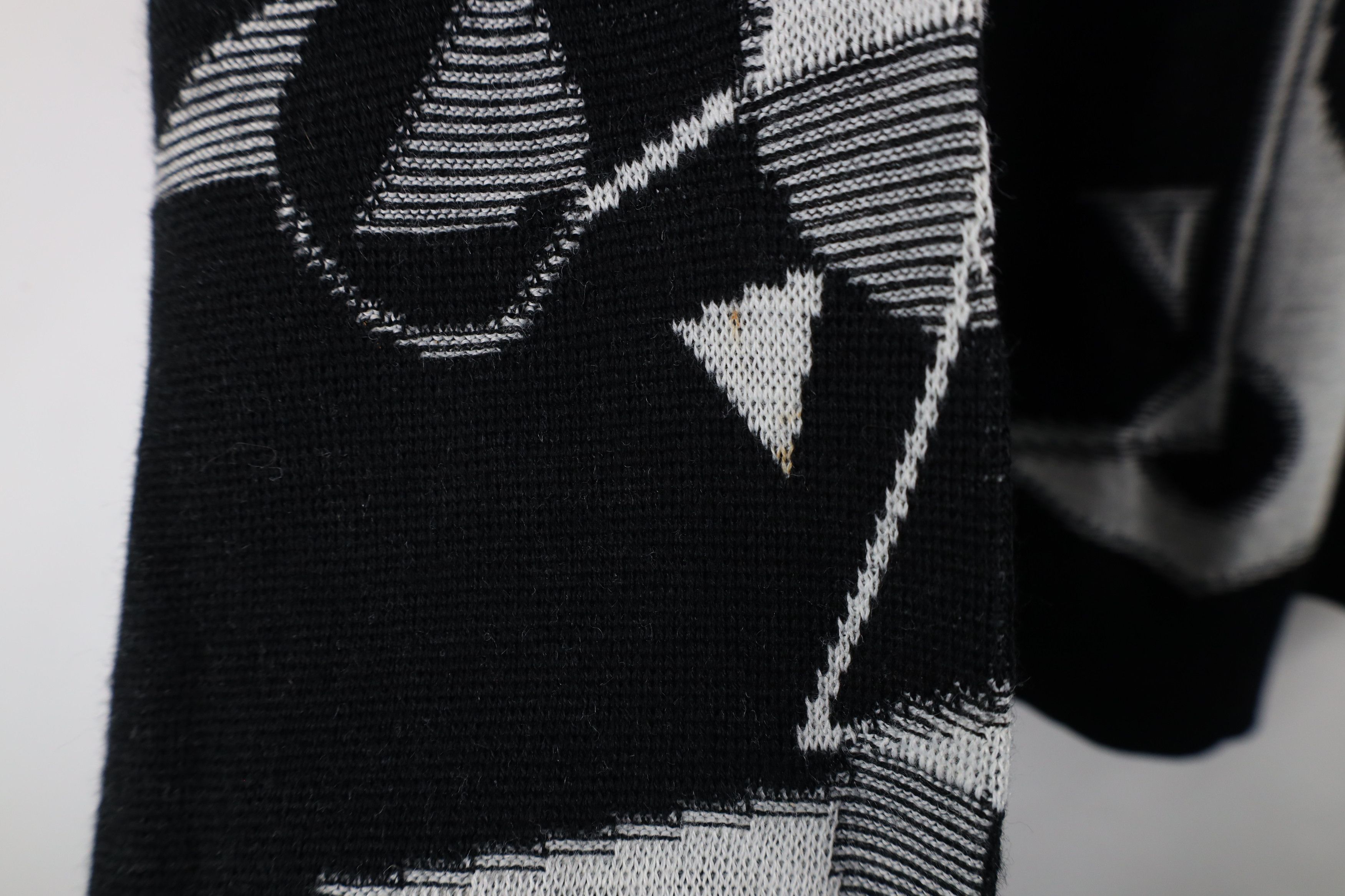 Vintage Vintage 90s Streetwear Wool Blend Abstract Art Knit Sweater Size US XL / EU 56 / 4 - 6 Thumbnail