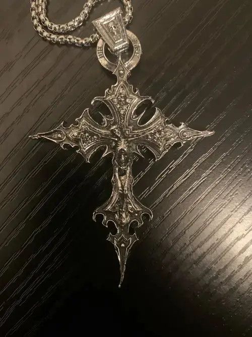 Jewelry Devil Mask Pendant Necklace Size ONE SIZE - 2 Thumbnail