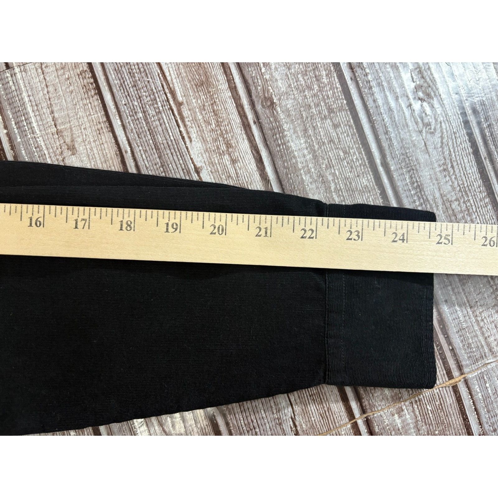 Todd Snyder Todd Snyder micro corduroy shirt size M color Black NWOT Size US M / EU 48-50 / 2 - 6 Thumbnail