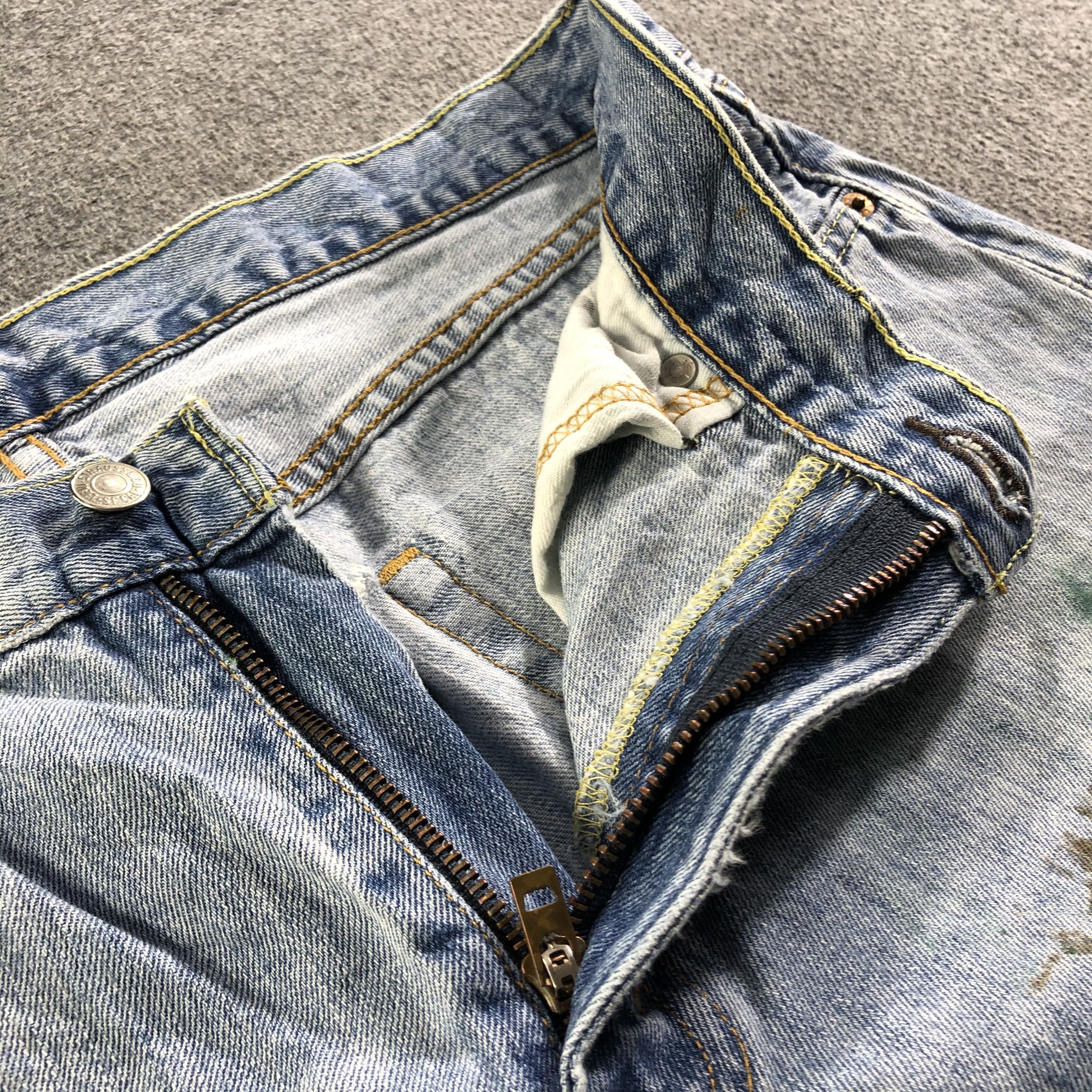 Levi's Vintage Light Wash Levis 559 Jeans-J3526 Size US 36 / EU 52 - 7 Thumbnail