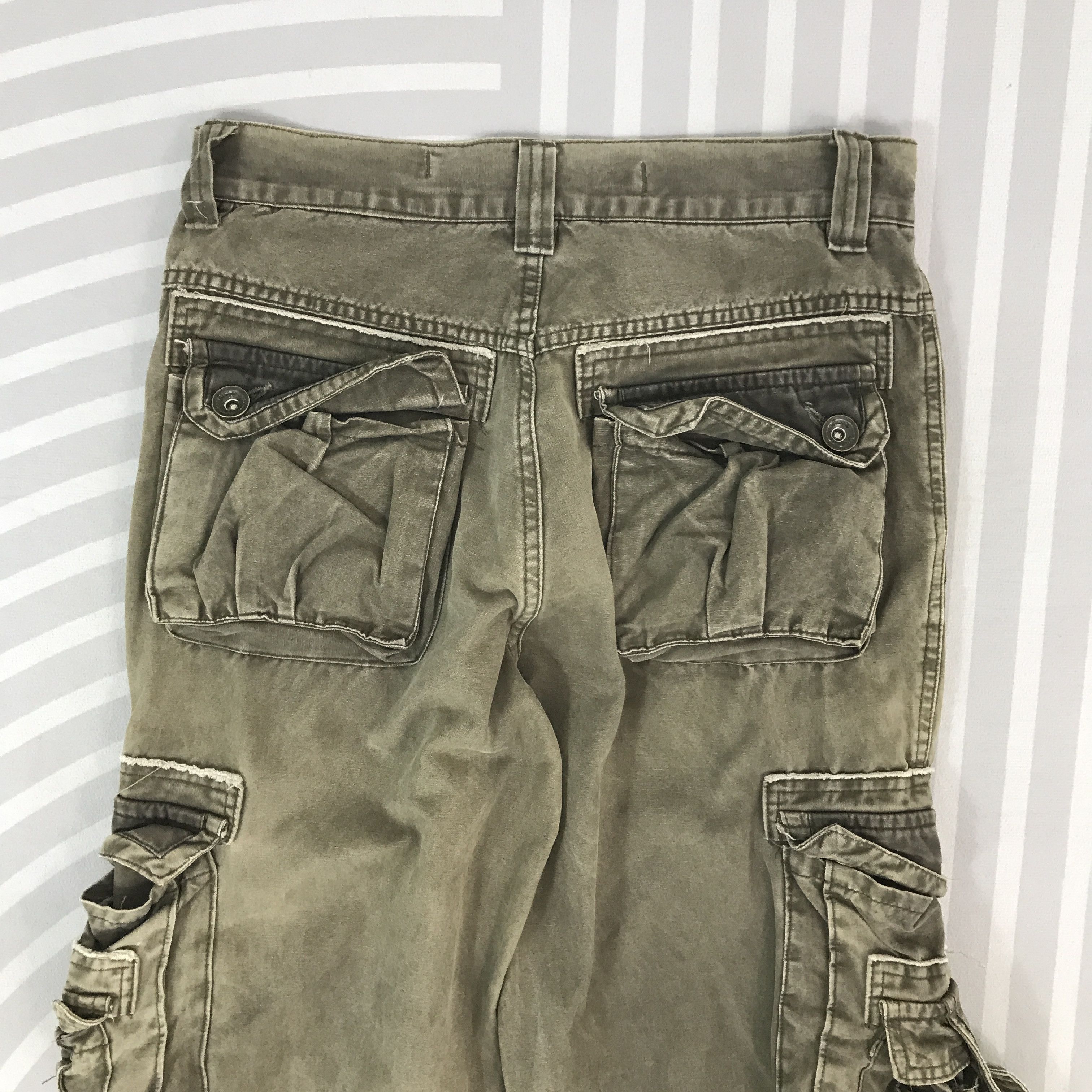 Japanese Brand Vintage Blue luis Cargo Tactical pocket Bondage Pants Size US 27 - 5 Thumbnail