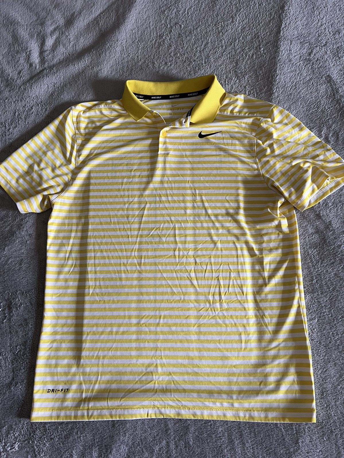 Nike Nike Striped Yellow Golf Polo Size US M / EU 48-50 / 2 - 1 Thumbnail
