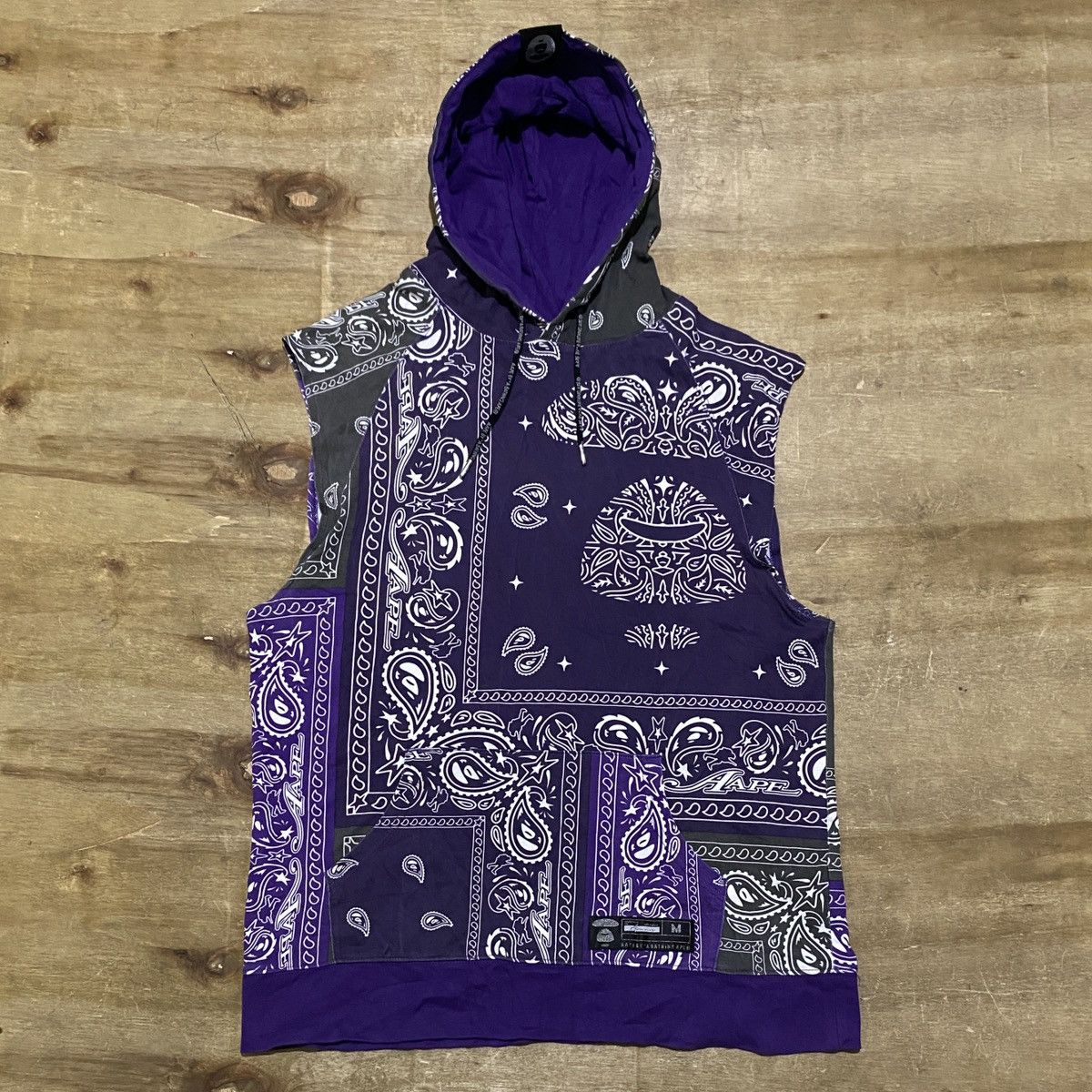 Aape ❌SOLD OUT❌Aape bandana paisley by Bathing ape hoodie Size US M / EU 48-50 / 2 - 3 Thumbnail