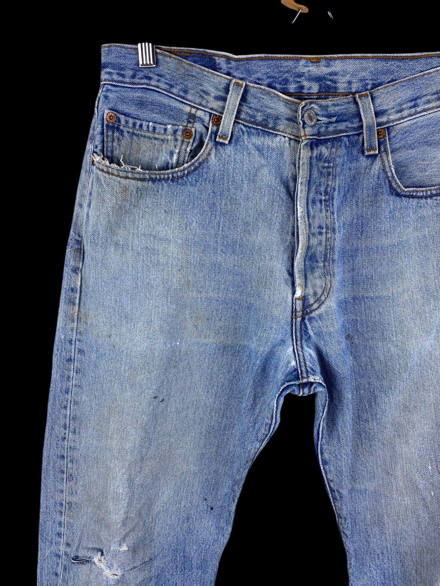 Levi's Vintage Clothing W33x29 Vintage Levis 501 90s distressed dirty denim Size US 33 - 2 Thumbnail