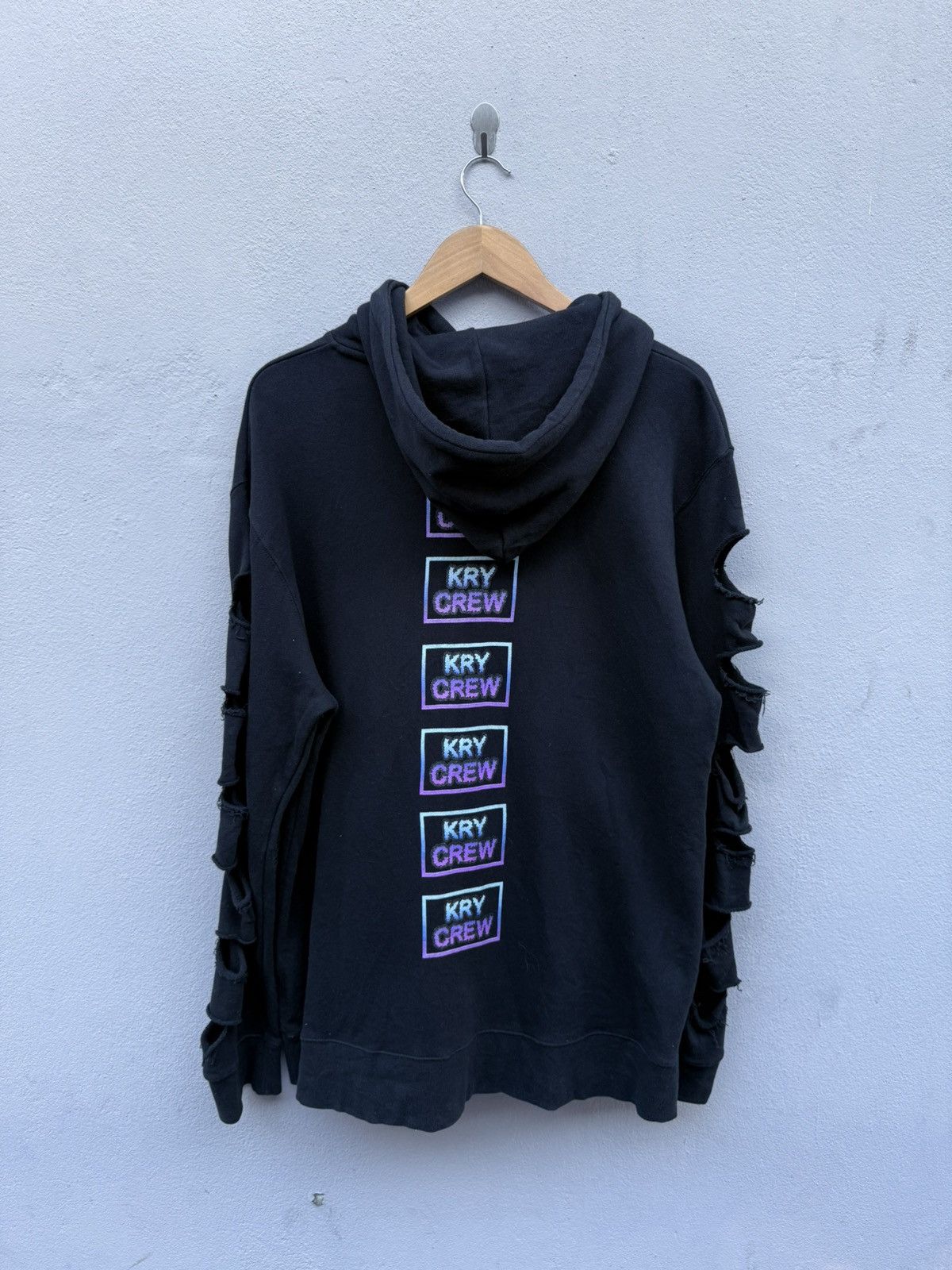 Japanese Brand 2000s KRY CLOTHING Crew Distressed 6cuts Sleeve Hoodie Size US XL / EU 56 / 4 - 9 Thumbnail