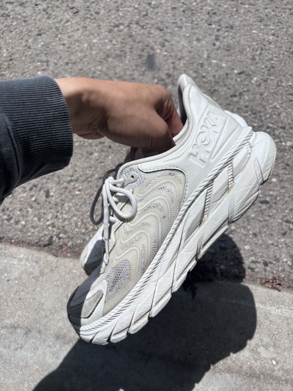 Hoka Hoka Clifton LS Off White Size US 9 / EU 42 - 8 Thumbnail