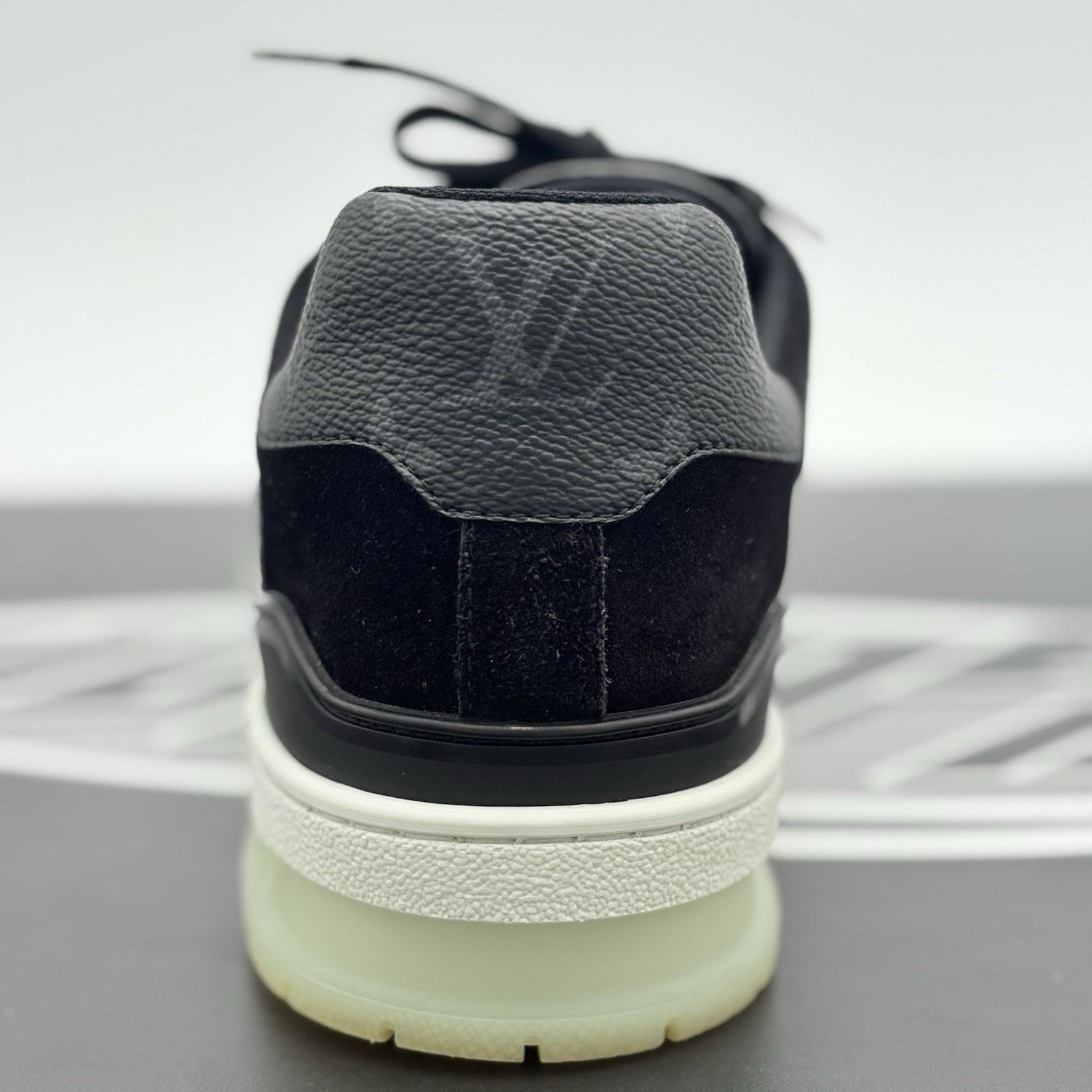 Louis Vuitton Louis Vuitton Trainer ' Black Monogram ' | GREAT CONDITION! Size US 9.5 / EU 42-43 - 9 Thumbnail