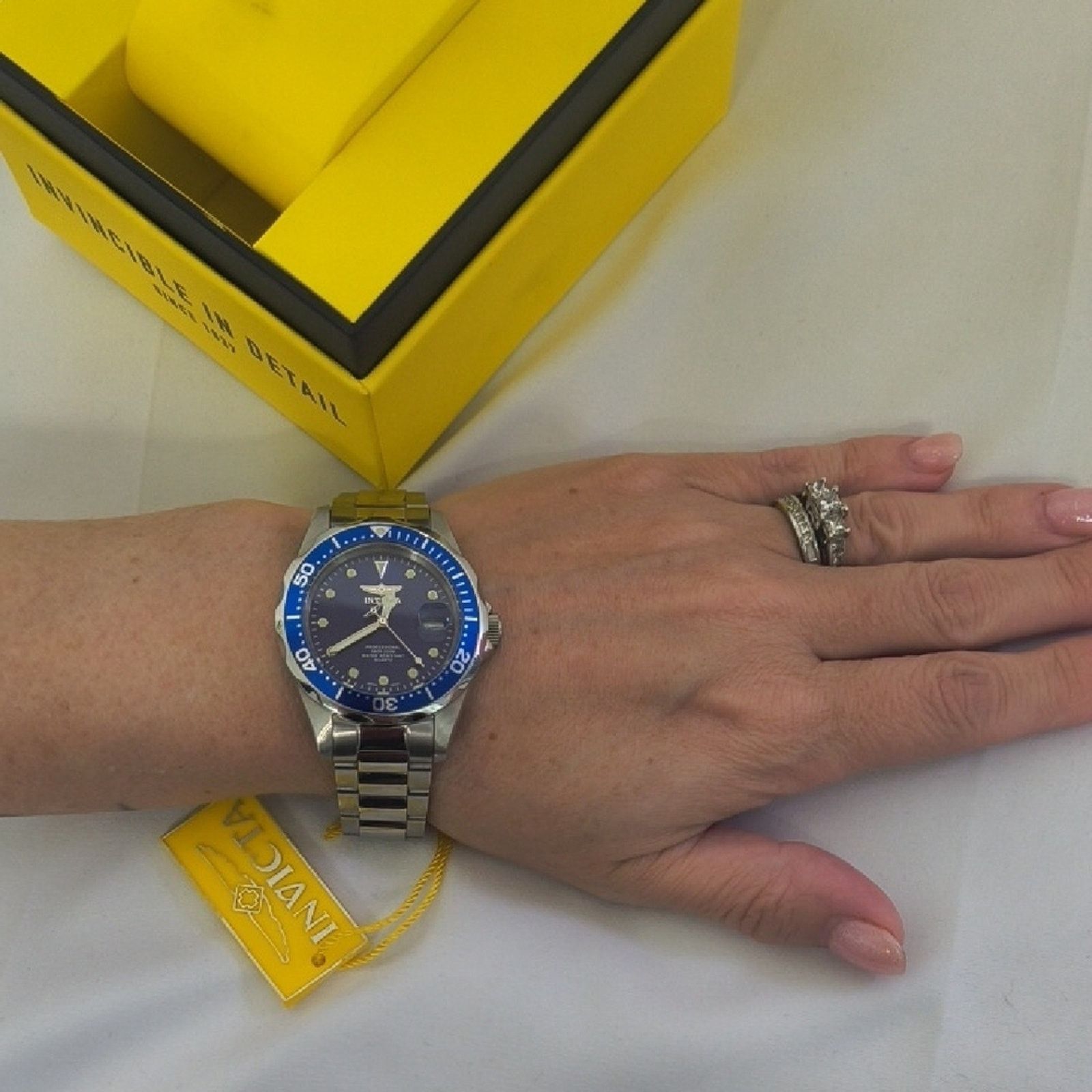 Invicta Like New - Invicta Diver Blue Dial Stainless Steel Women's Size 38 - 14 Thumbnail