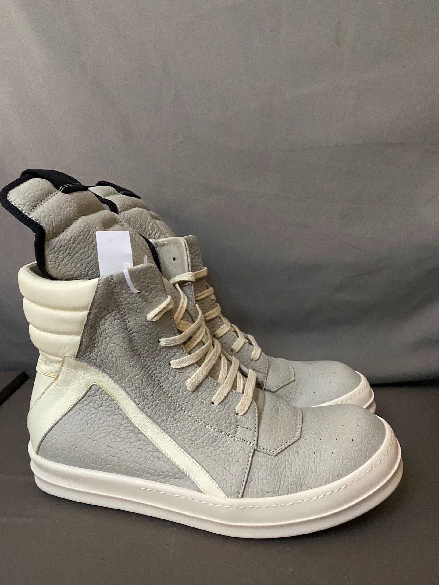 Rick Owens Rick Owens main line, dusty gray inverted triangle Size US 9 / EU 42 - 3 Thumbnail