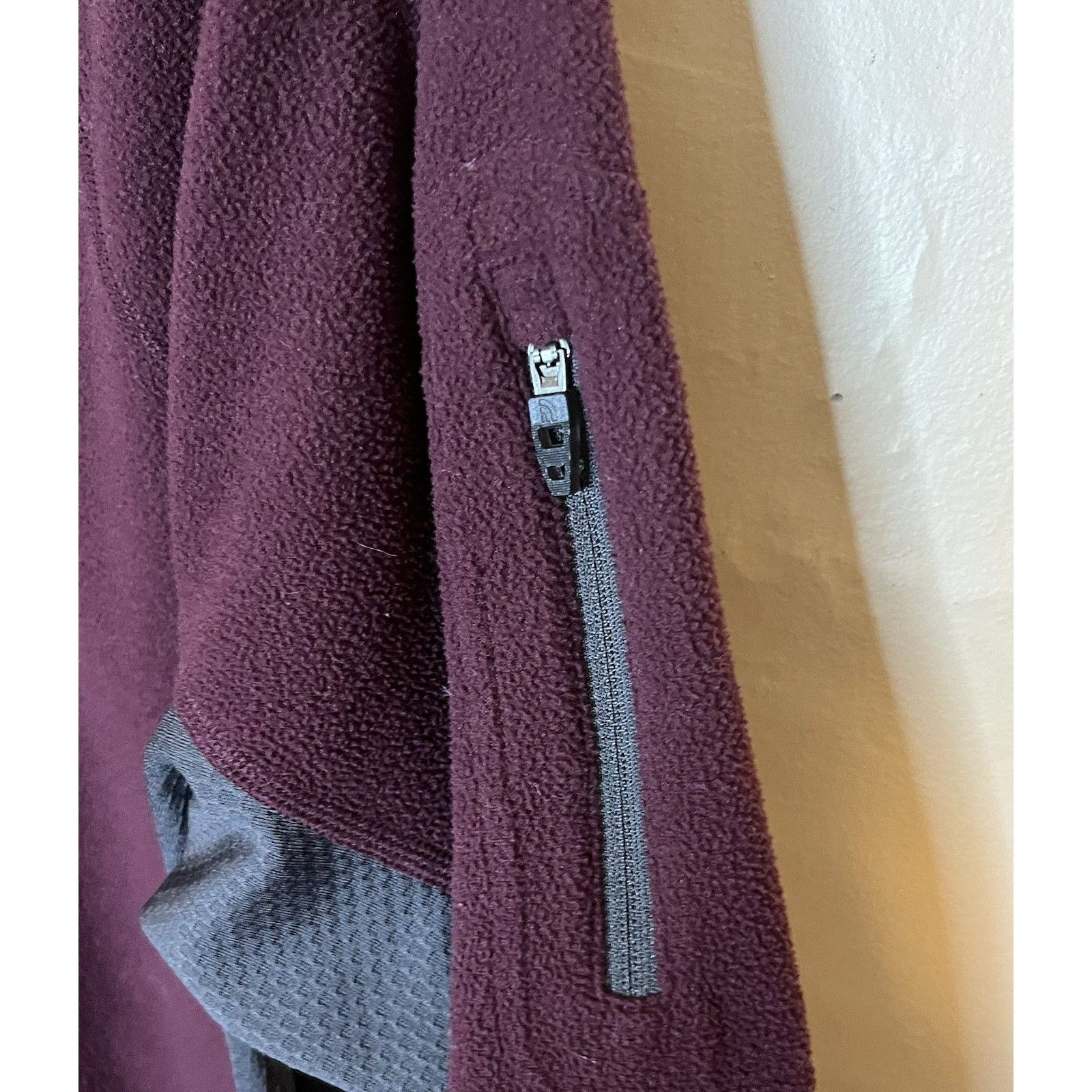 The North Face The North Face Mens Large Maroon Gray 1/4 Zip Up Pullover Size US XL / EU 56 / 4 - 4 Thumbnail