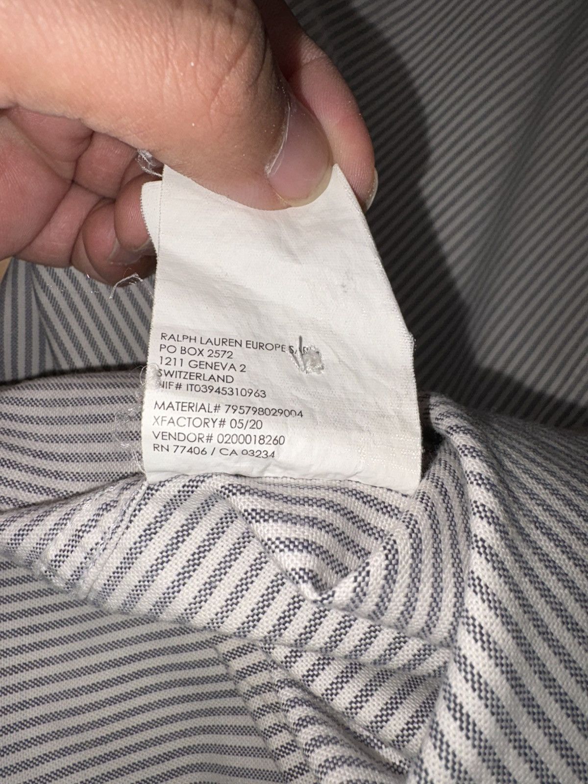 Ralph Lauren Polo Ralph Lauren Striped Crest Oxford Shirt CustomFit SizeM Size US M / EU 48-50 / 2 - 12 Thumbnail