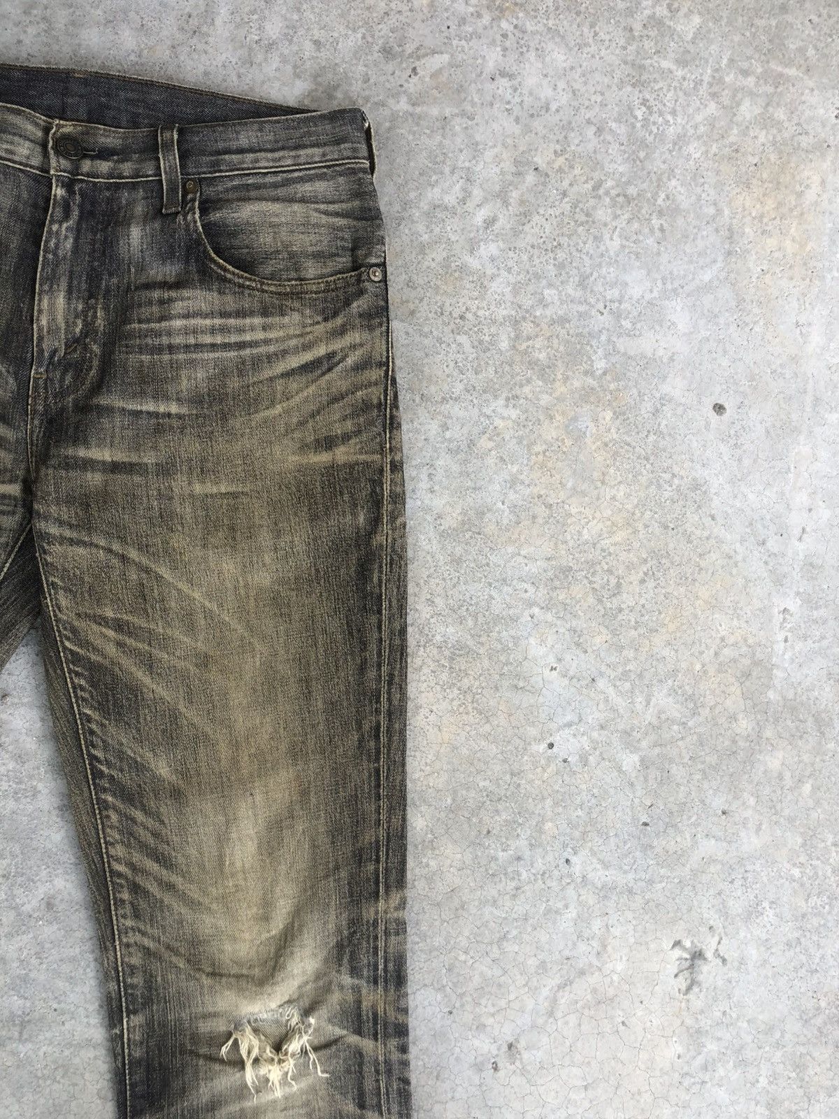 Levi's Y2k Levi’s 505 Mud Wash Distressed Jean Size US 30 / EU 46 - 5 Thumbnail