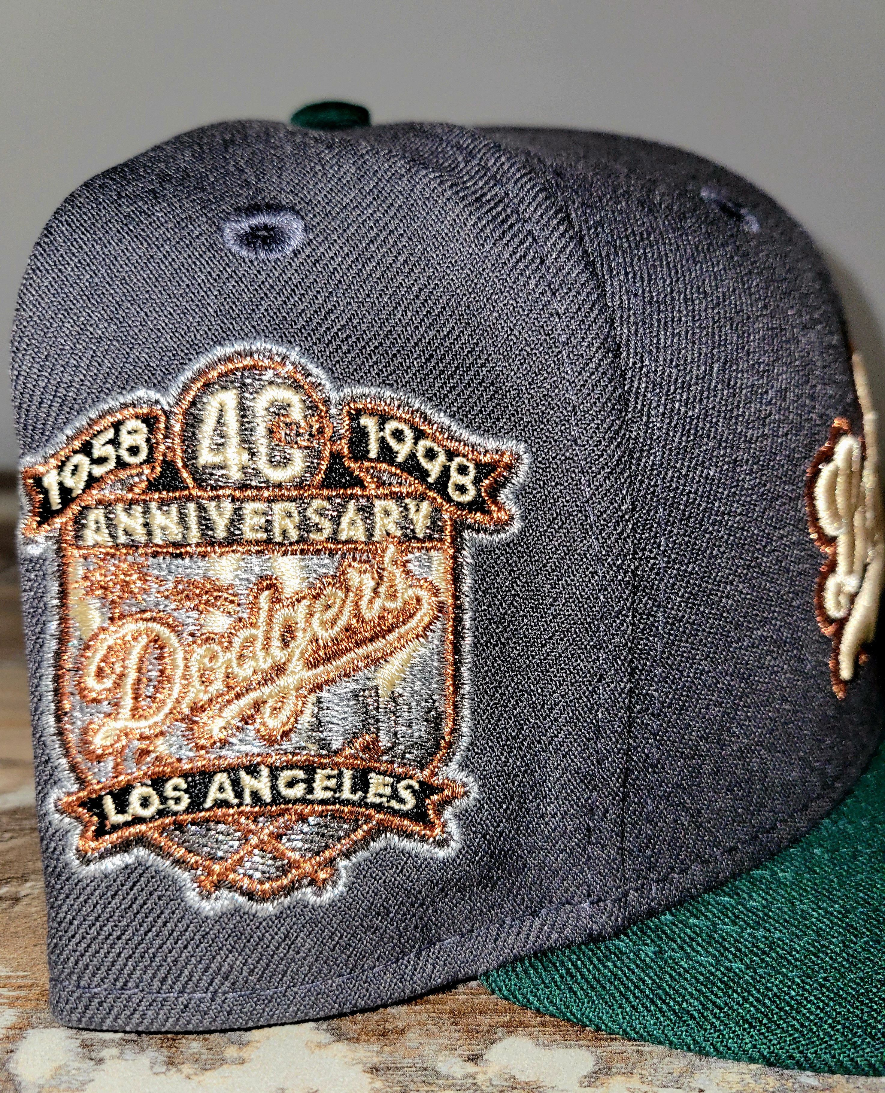 New Era 7 5/8 Los Angeles LA Dodgers Script Logo Big 40th Side Patch Size ONE SIZE - 3 Thumbnail