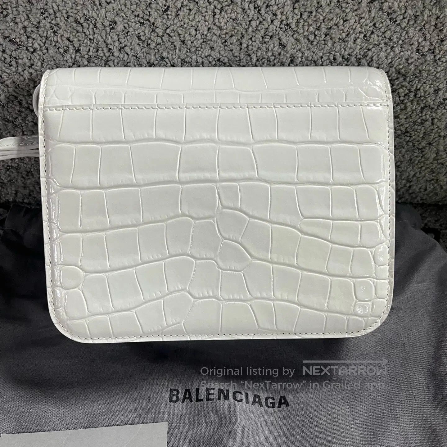 Balenciaga Balenciaga Black bag with a logo featuring a printed white Size ONE SIZE - 3 Thumbnail