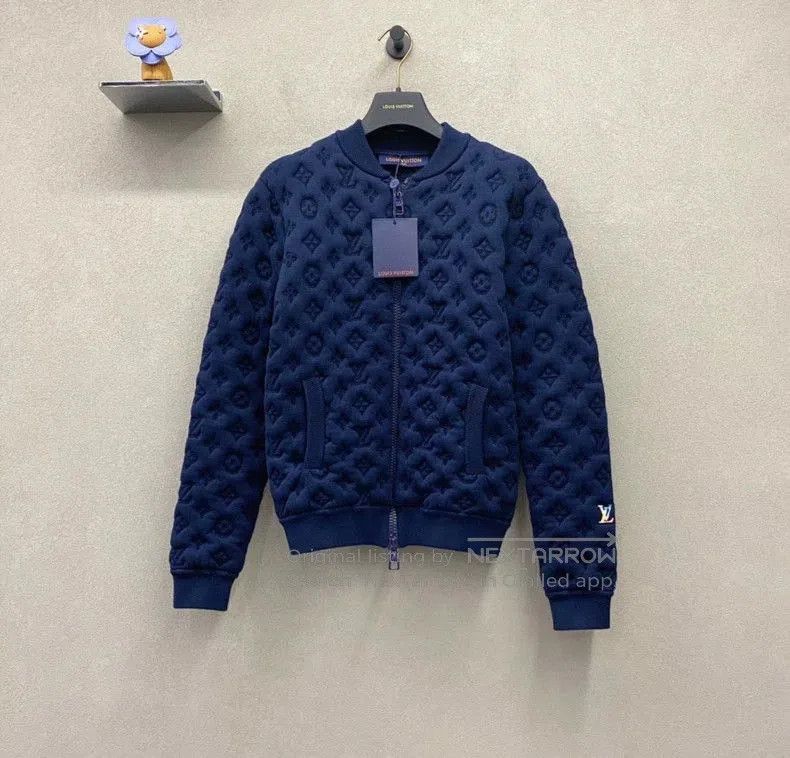 Louis Vuitton Louis Vuitton Blue Embossed Logo Jacket. Size US XS / EU 42 / 0 - 1 Thumbnail
