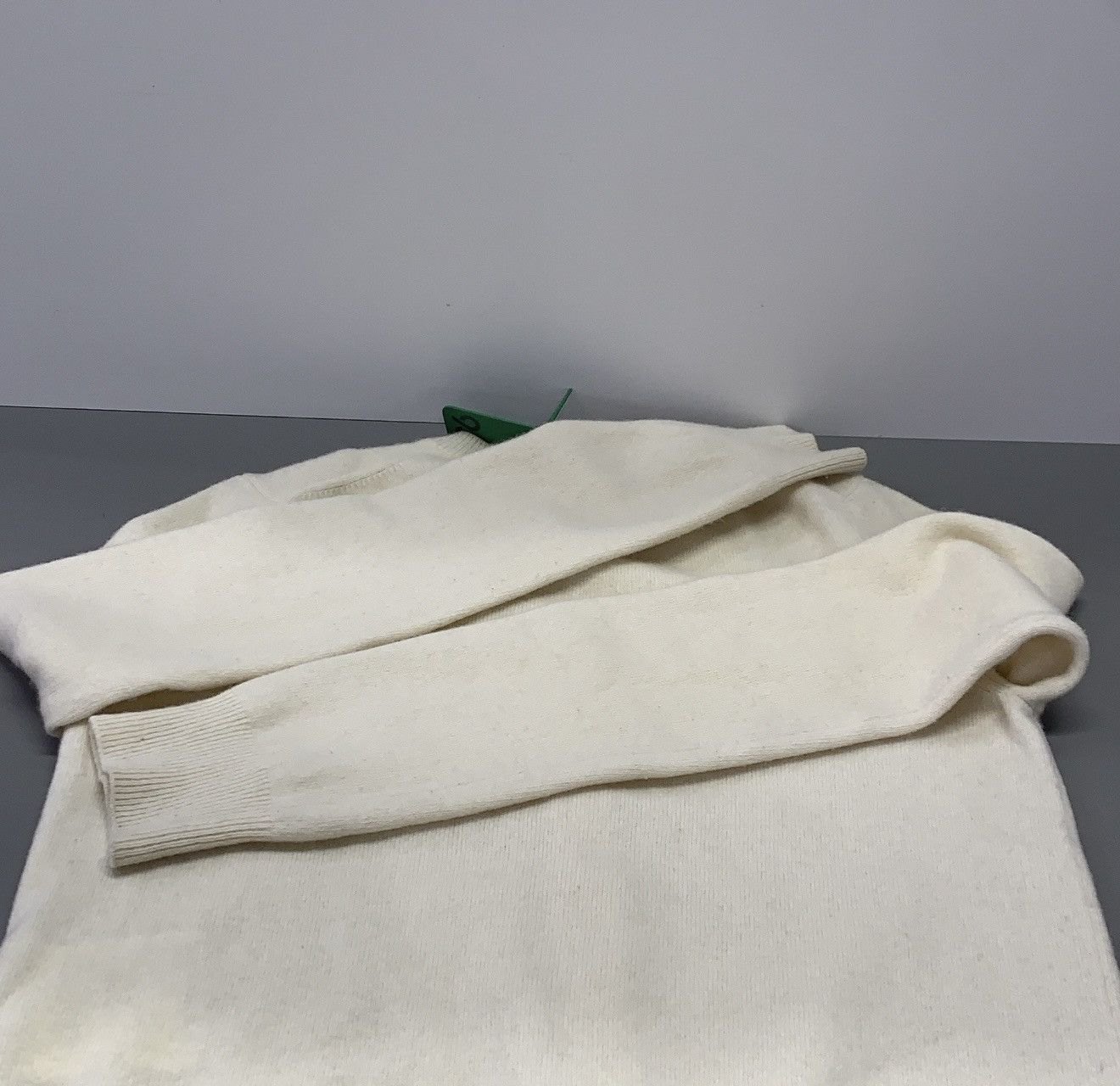 Comme des Garcons Comme des Garçons Play White Knit Cardigan for Women 0079 Size M / US 6-8 / IT 42-44 - 10 Thumbnail