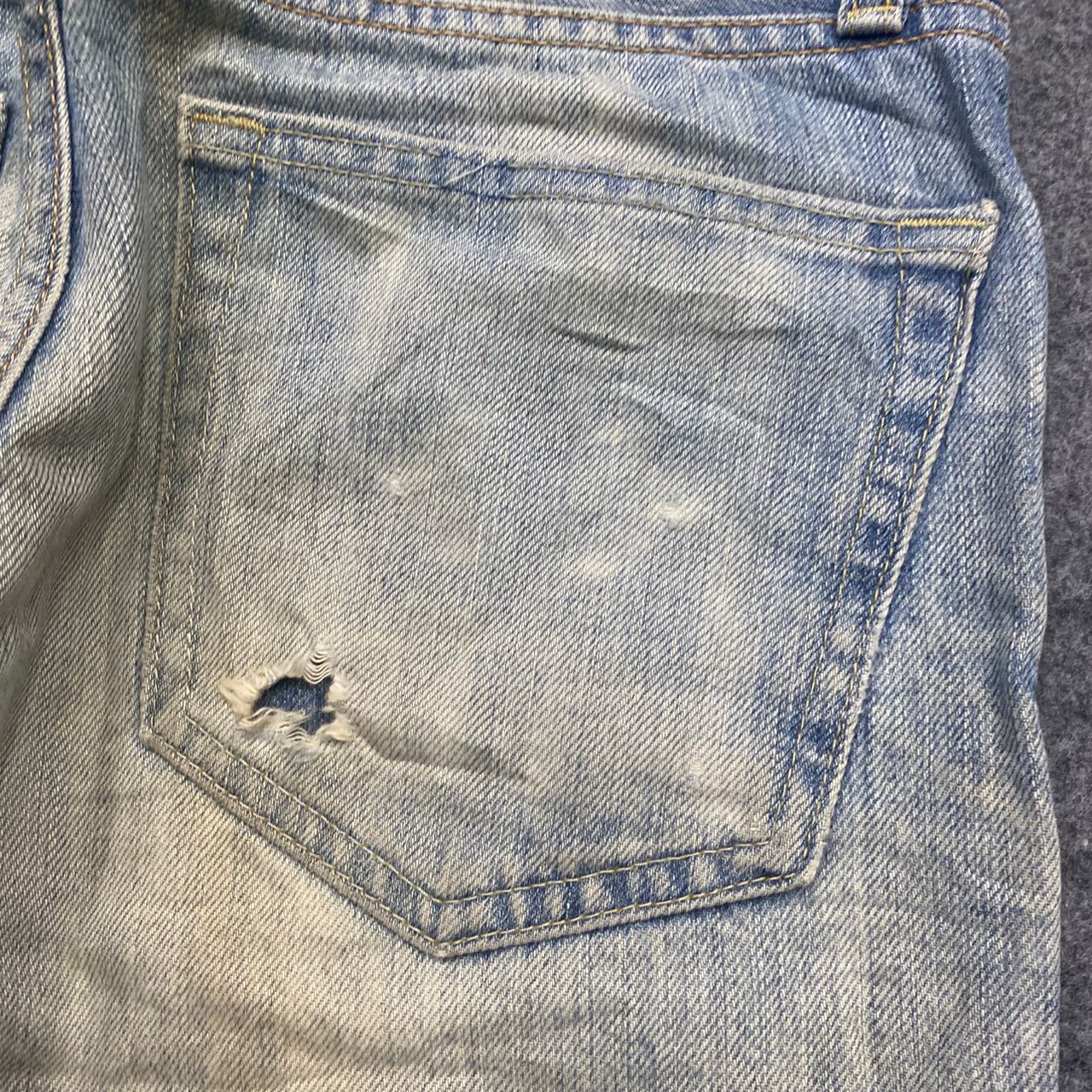 Uniqlo 💥Best Offer💥Vintage Uniqlo Jeans Distressed Denim Size US 29 - 13 Thumbnail