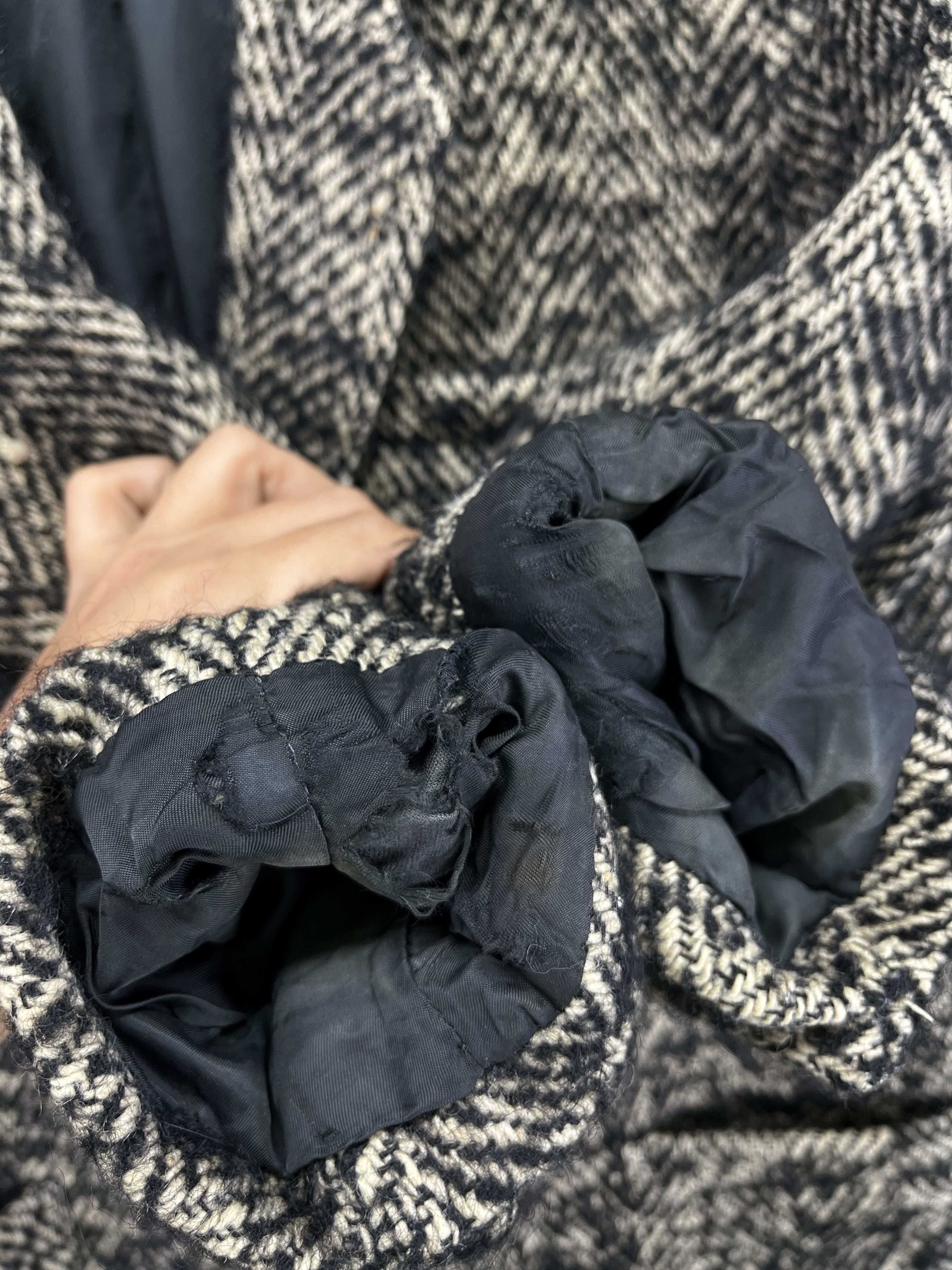 Yohji Yamamoto Vintage Yohji Yamamoto Y’s For Men Wool Button Up Jacket Size US S / EU 44-46 / 1 - 13 Thumbnail