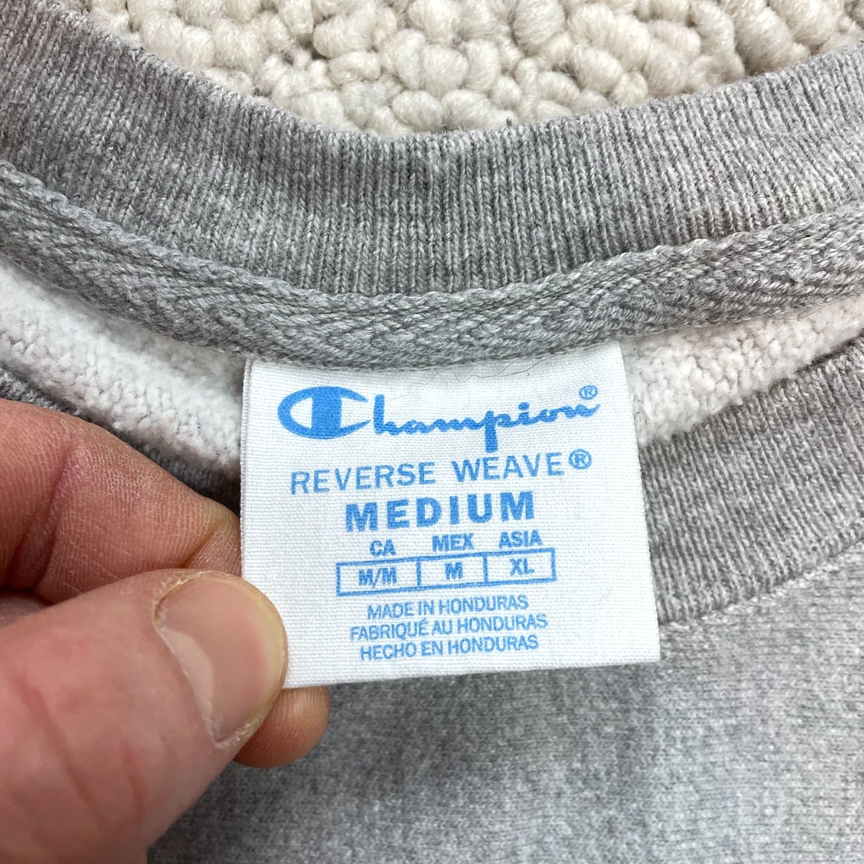 Champion VINTAGE Champion Sweatshirt Womens M Gray Pullover Reverse Weave Cropped Retro Size M / US 6-8 / IT 42-44 - 4 Thumbnail