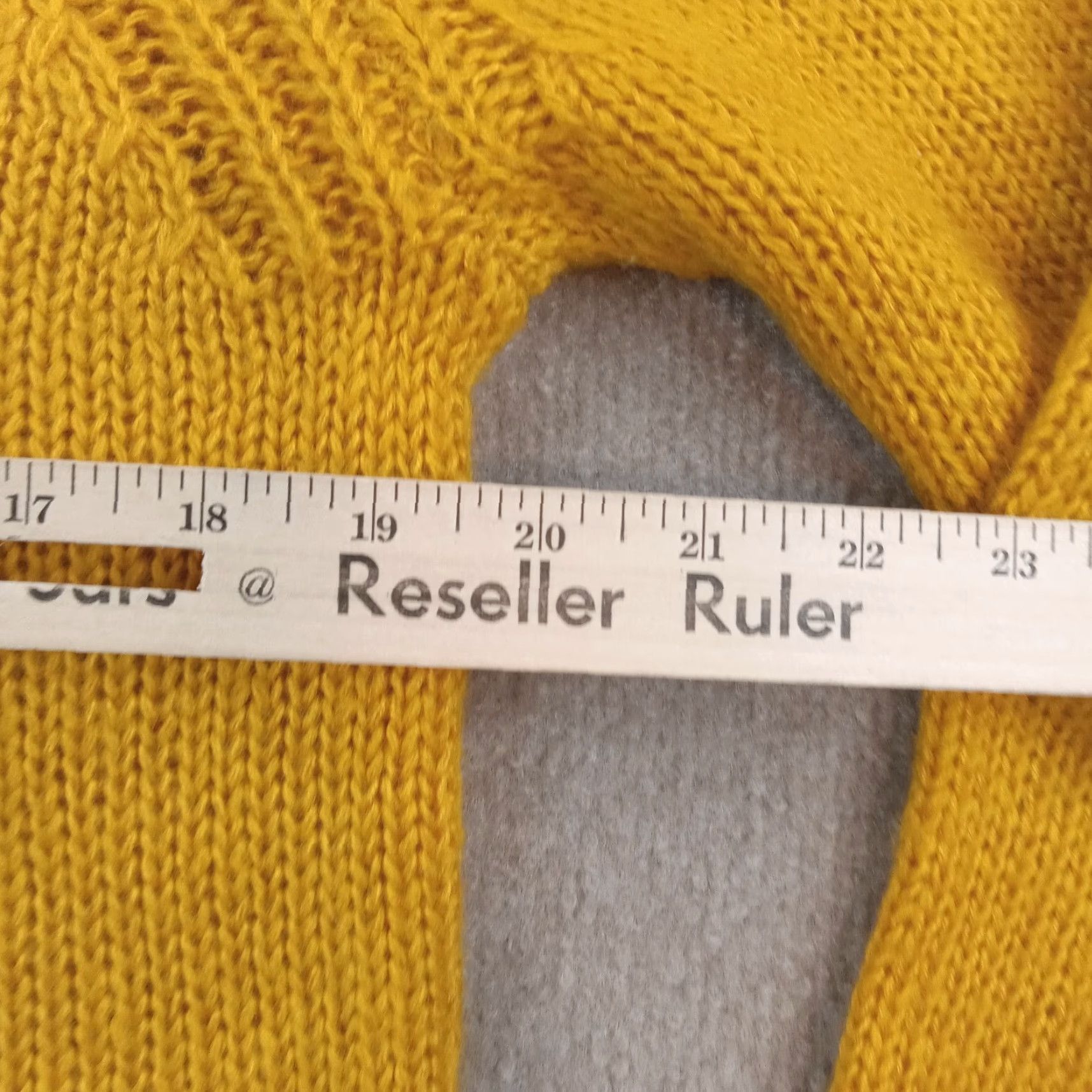 Talbots Talbots Yellow Sweater Womens Medium Long Sleeve Pullover Knit Classic Casual Size M / US 6-8 / IT 42-44 - 4 Thumbnail