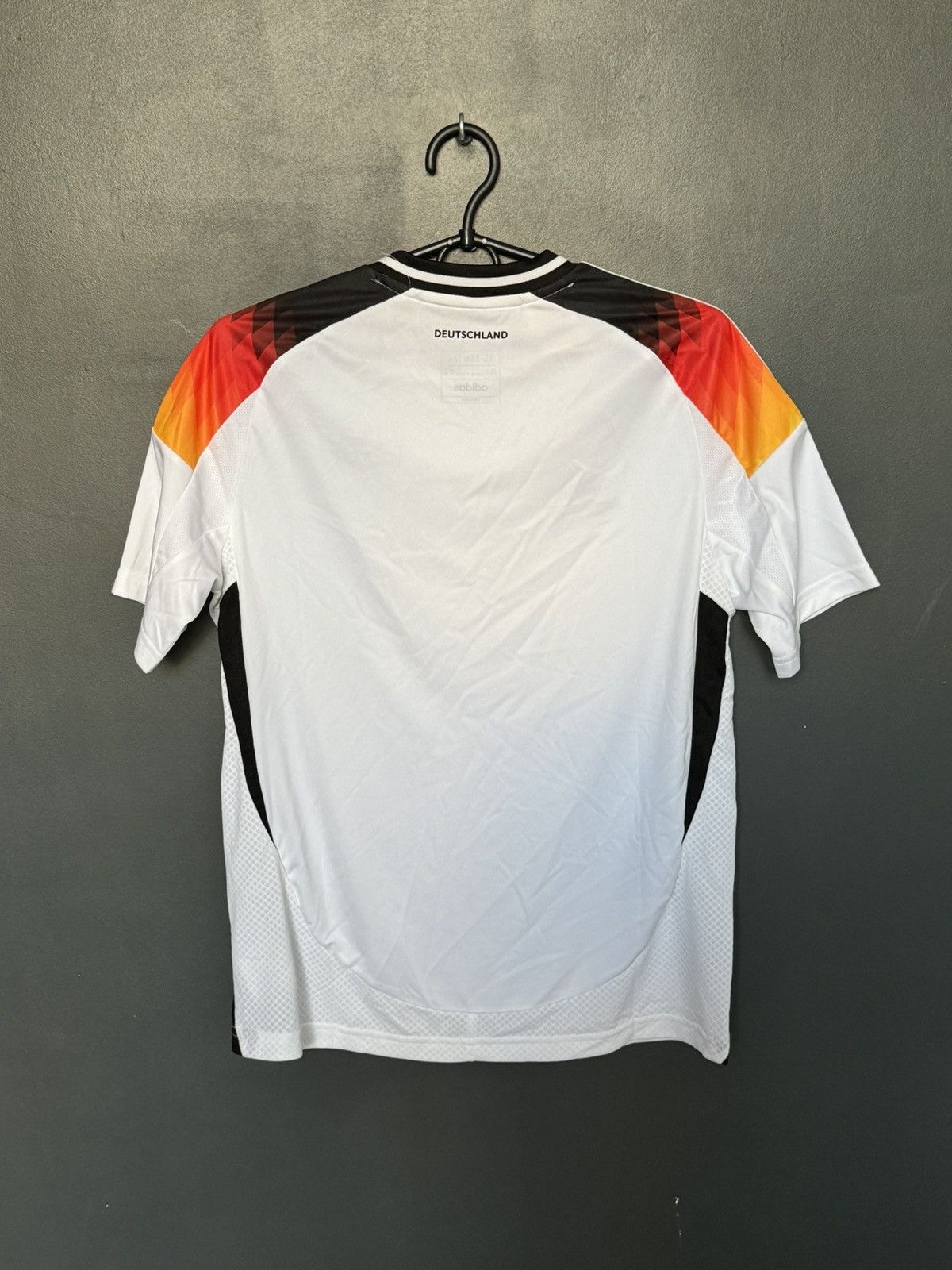 Adidas New KIDS Germany National Team 24/25 Home Football Jersey Size US S / EU 44-46 / 1 - 2 Thumbnail