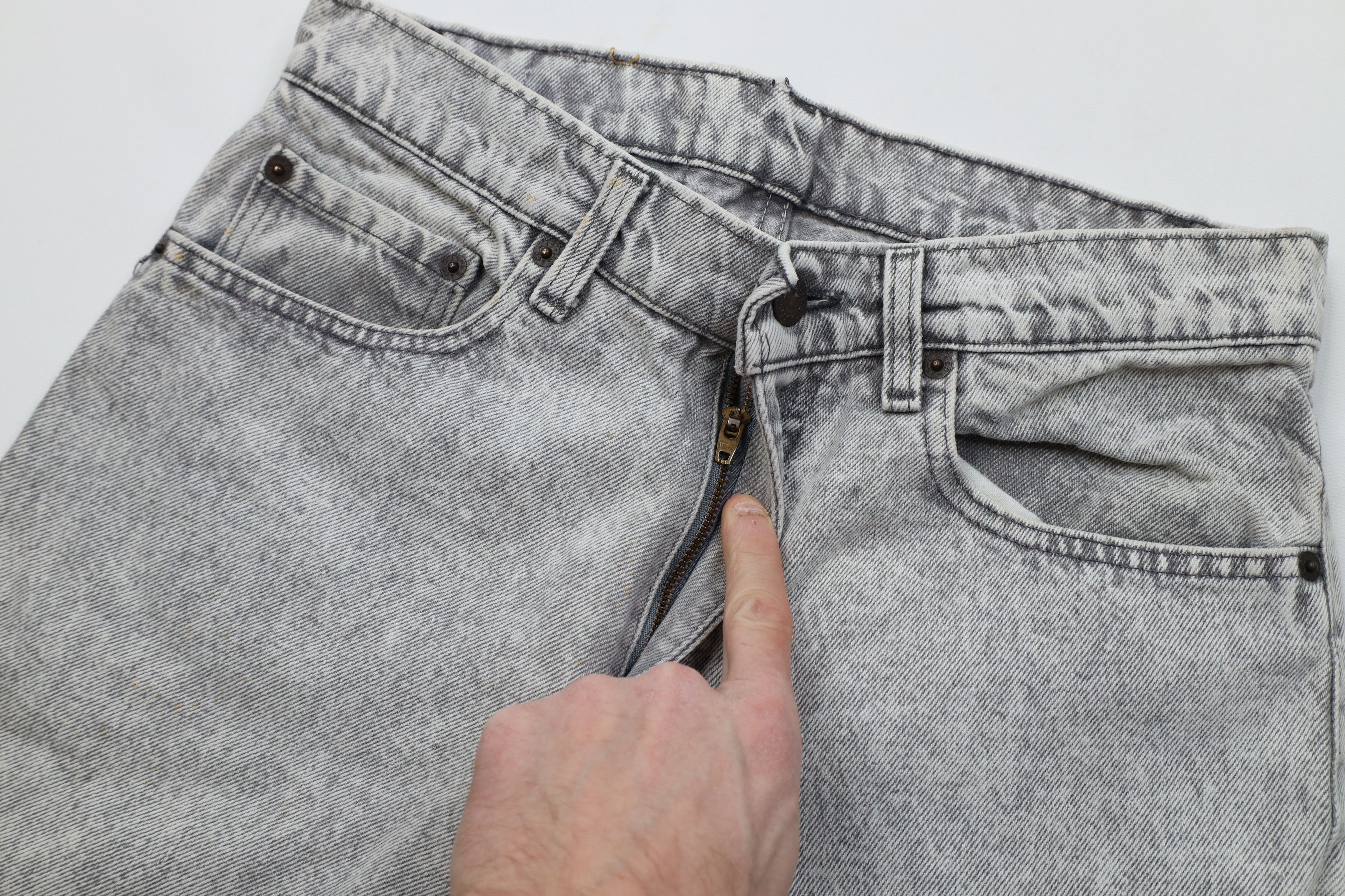Levi's Vintage 80s Levis 506xx Wash Straight Leg Jeans Gray USA Size US 32 / EU 48 - 7 Thumbnail