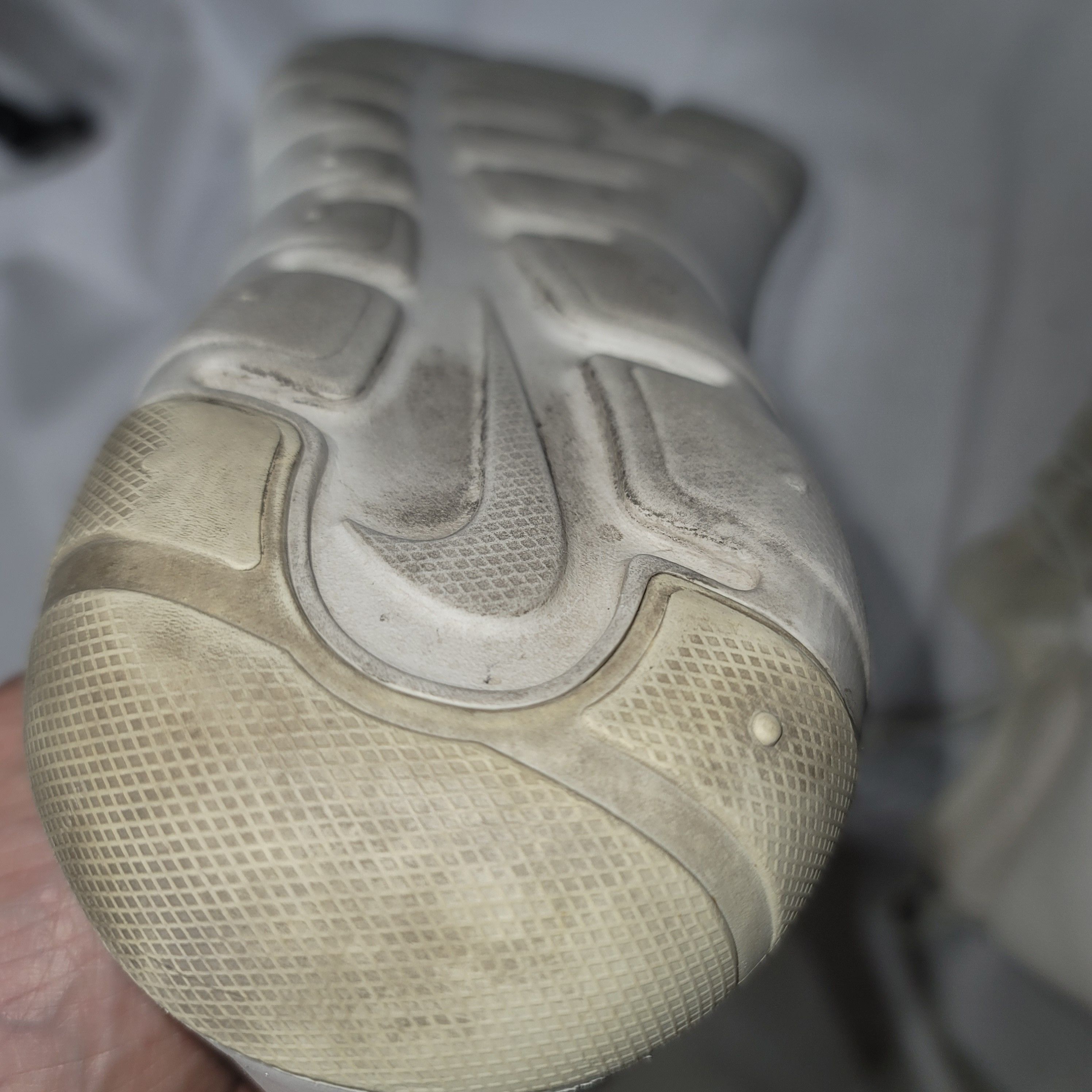 Nike Paaya QS 'Light Bone' Size US 8.5 / EU 41-42 - 4 Thumbnail