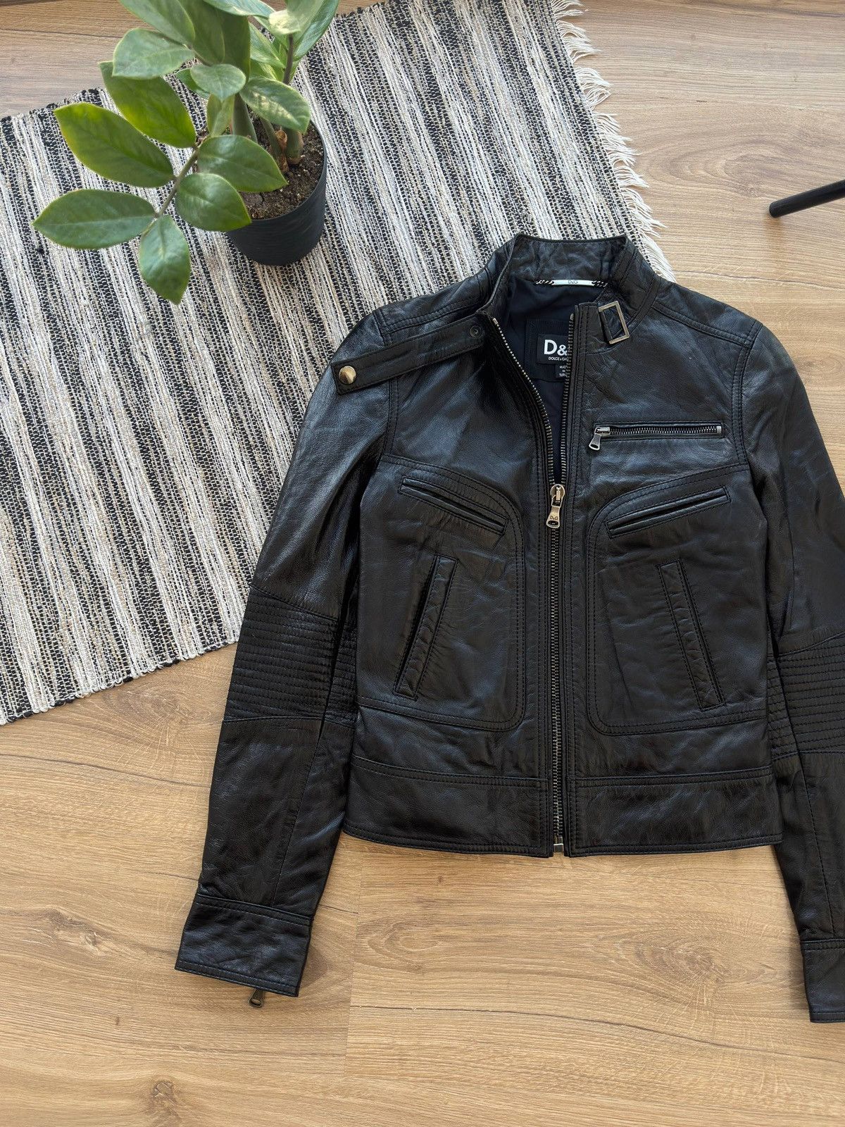 Dolce & Gabbana DOLCE & GABBANA LEATHER JACKET MOTORCYCLE WOOMEN’S LUXURY Size XS / US 0-2 / IT 36-38 - 5 Thumbnail