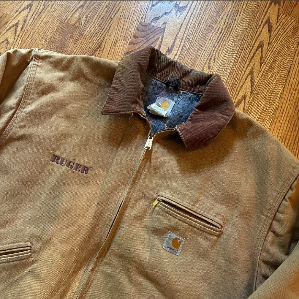 Carhartt Vintage Carhartt Detroit jacket with Ruger embroidery Size US XL / EU 56 / 4 - 2 Thumbnail