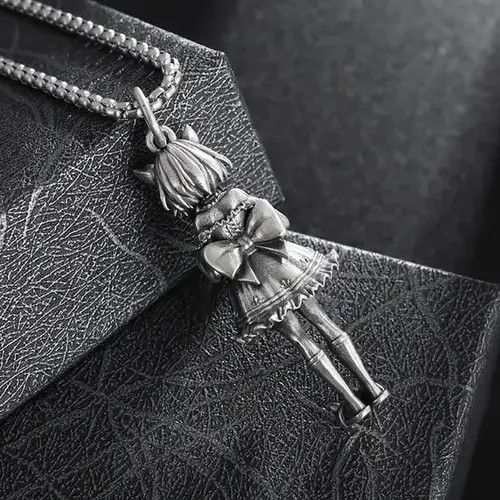 VIBE Cute Girl Holding A Cat Pendant Size ONE SIZE - 2 Thumbnail
