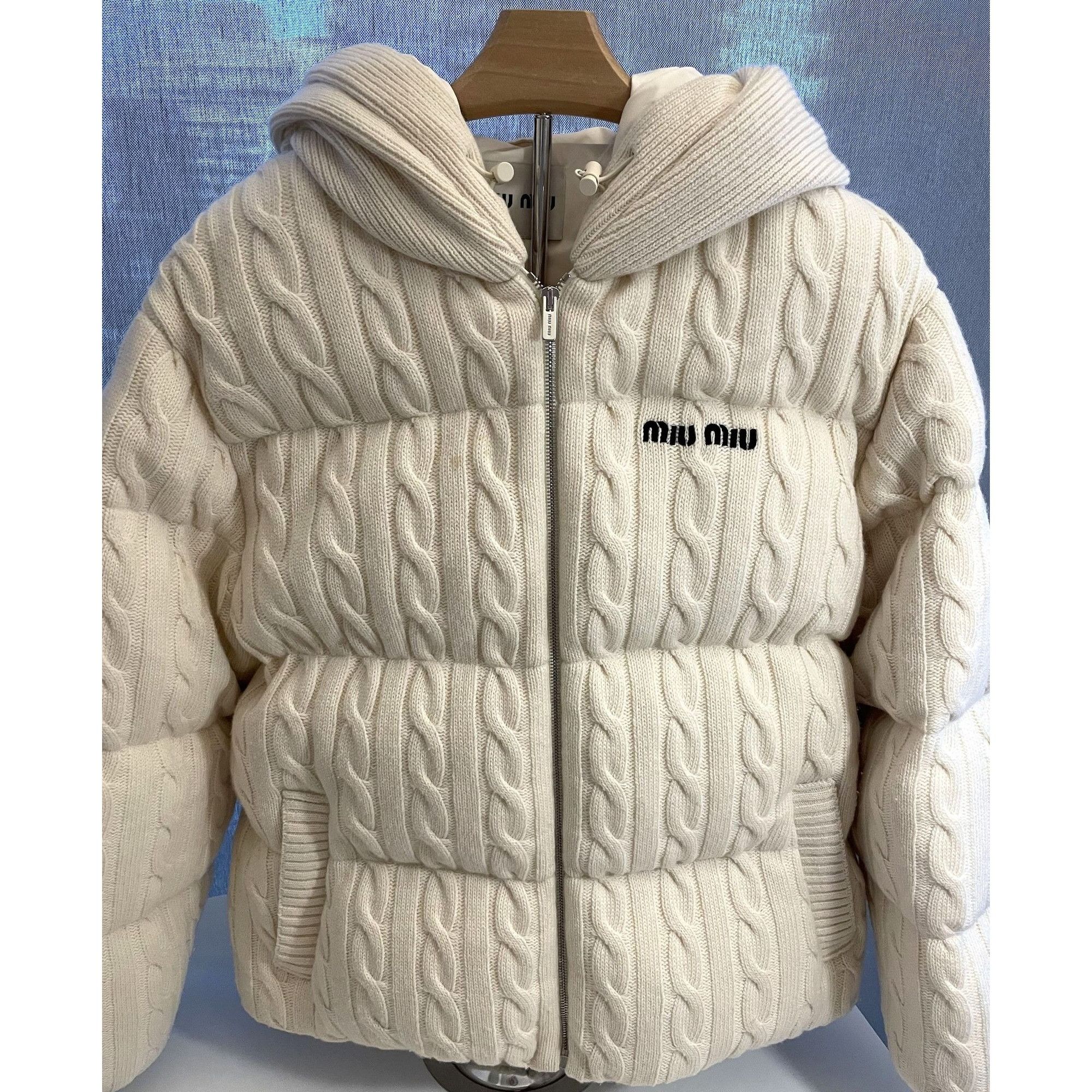 【Miu Miu 】Drawstring Hooded Jacket 中綿アウター Miu Miu Hooded Jacket | Brown | FARFETCH