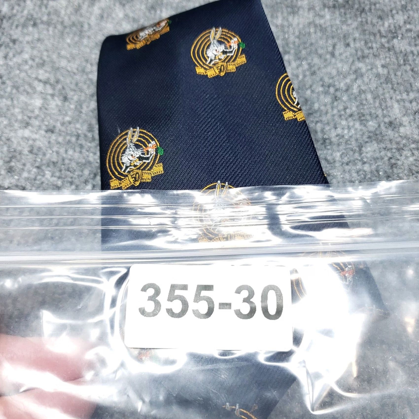 Vintage VINTAGE Bugs Bunny Warner Bros Neck Tie Mens Blue Looney Tunes Necktie Size ONE SIZE - 8 Thumbnail