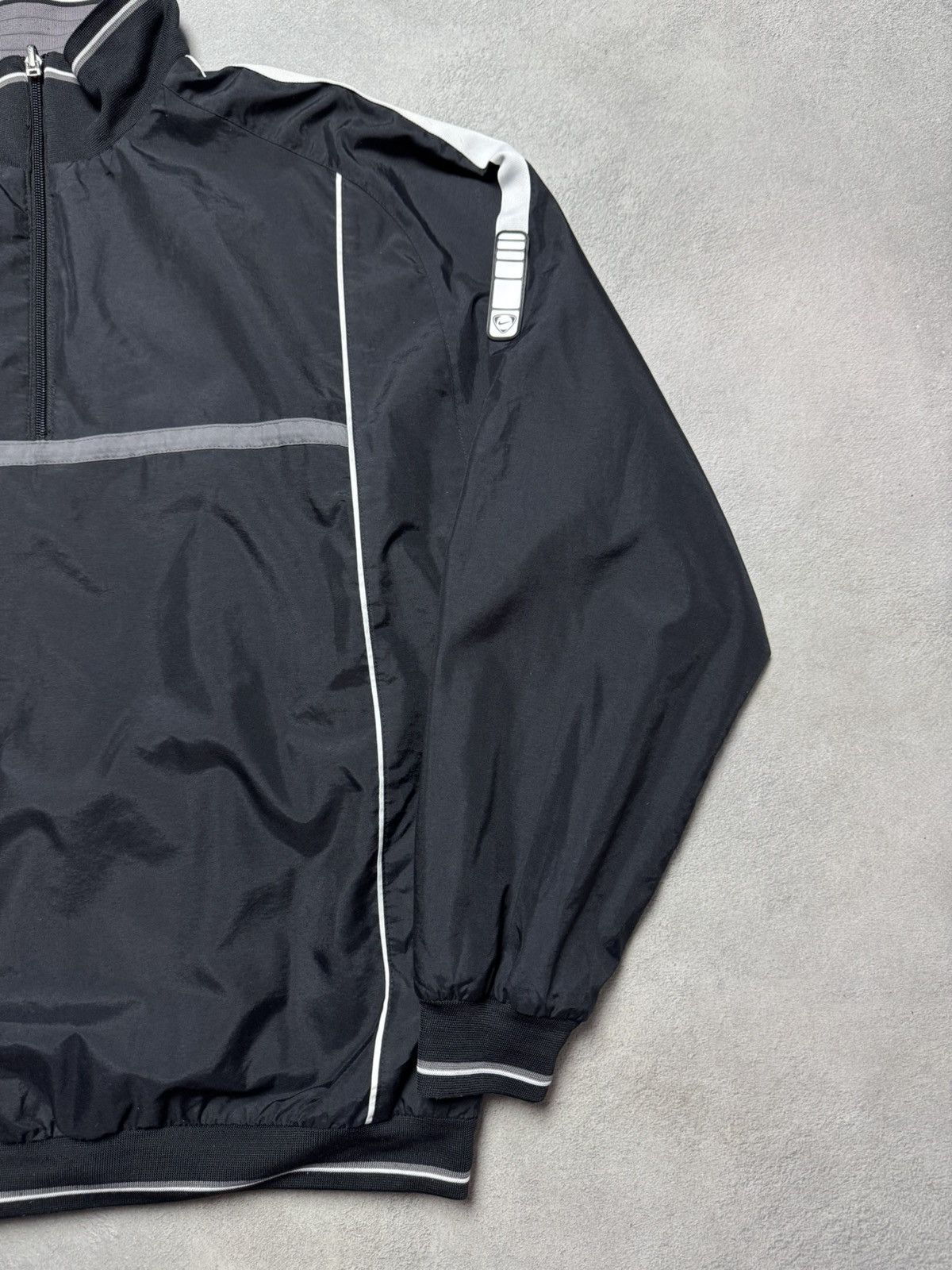 Nike Nike Vintage 1/4 Zip Nylon Reversible Sweatshirt Small Logo Size US L / EU 52-54 / 3 - 8 Thumbnail