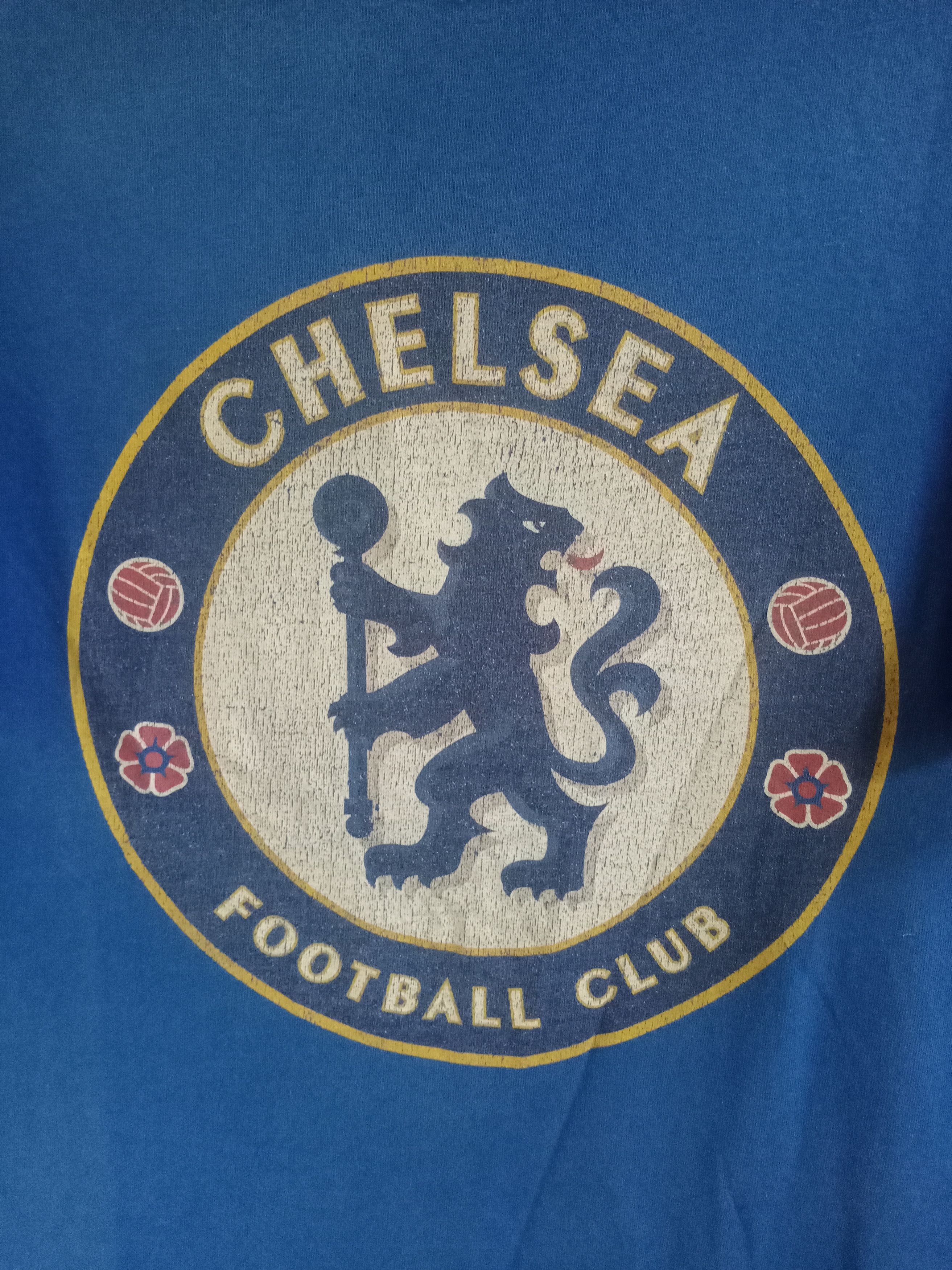 Other Chelsea big logo y2k Size US L / EU 52-54 / 3 - 3 Thumbnail