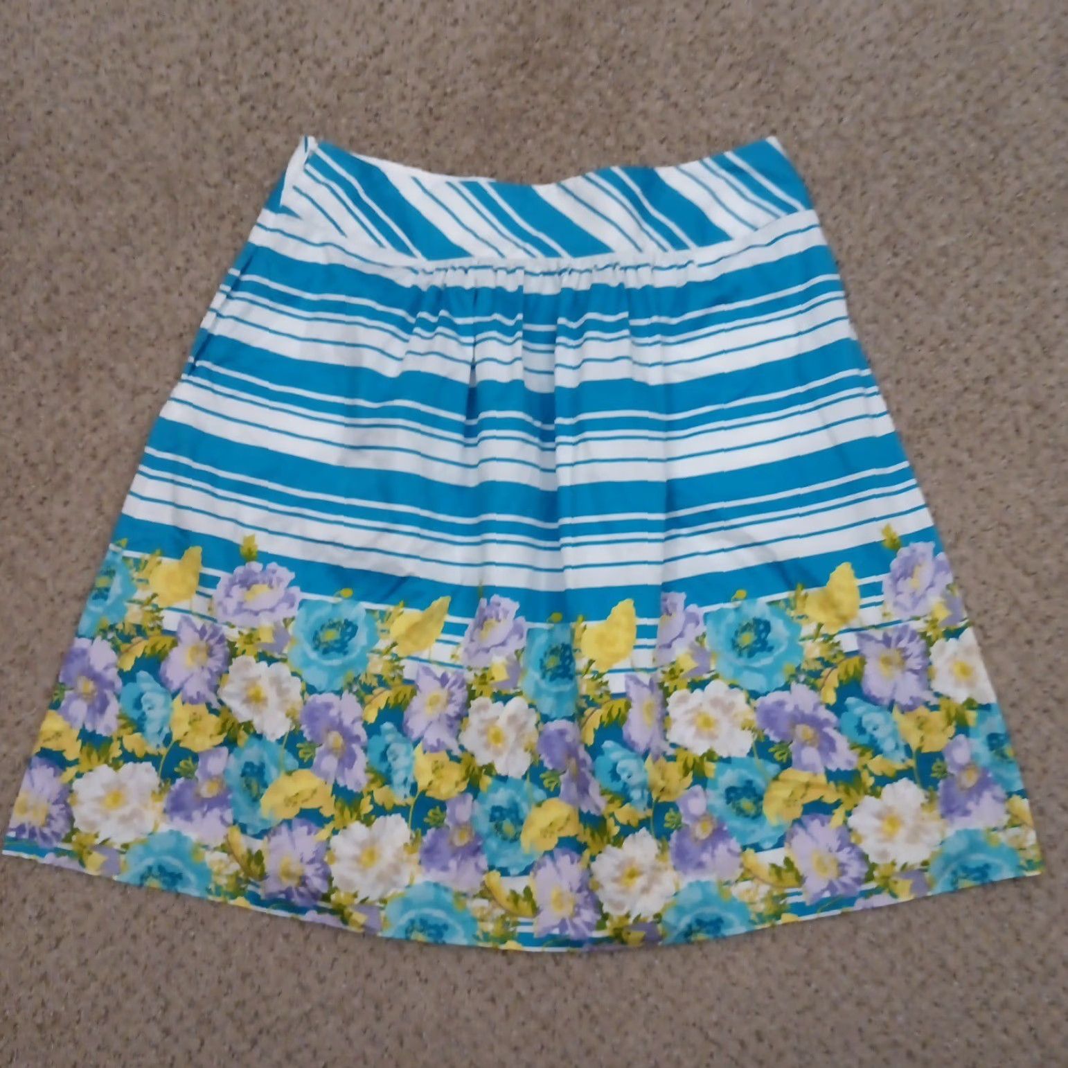 Talbots Talbots Skirt A-Line Women Knee Length Cotton Blue Floral 12 Zip Lined Size 34" / US 12 / IT 48 - 6 Thumbnail